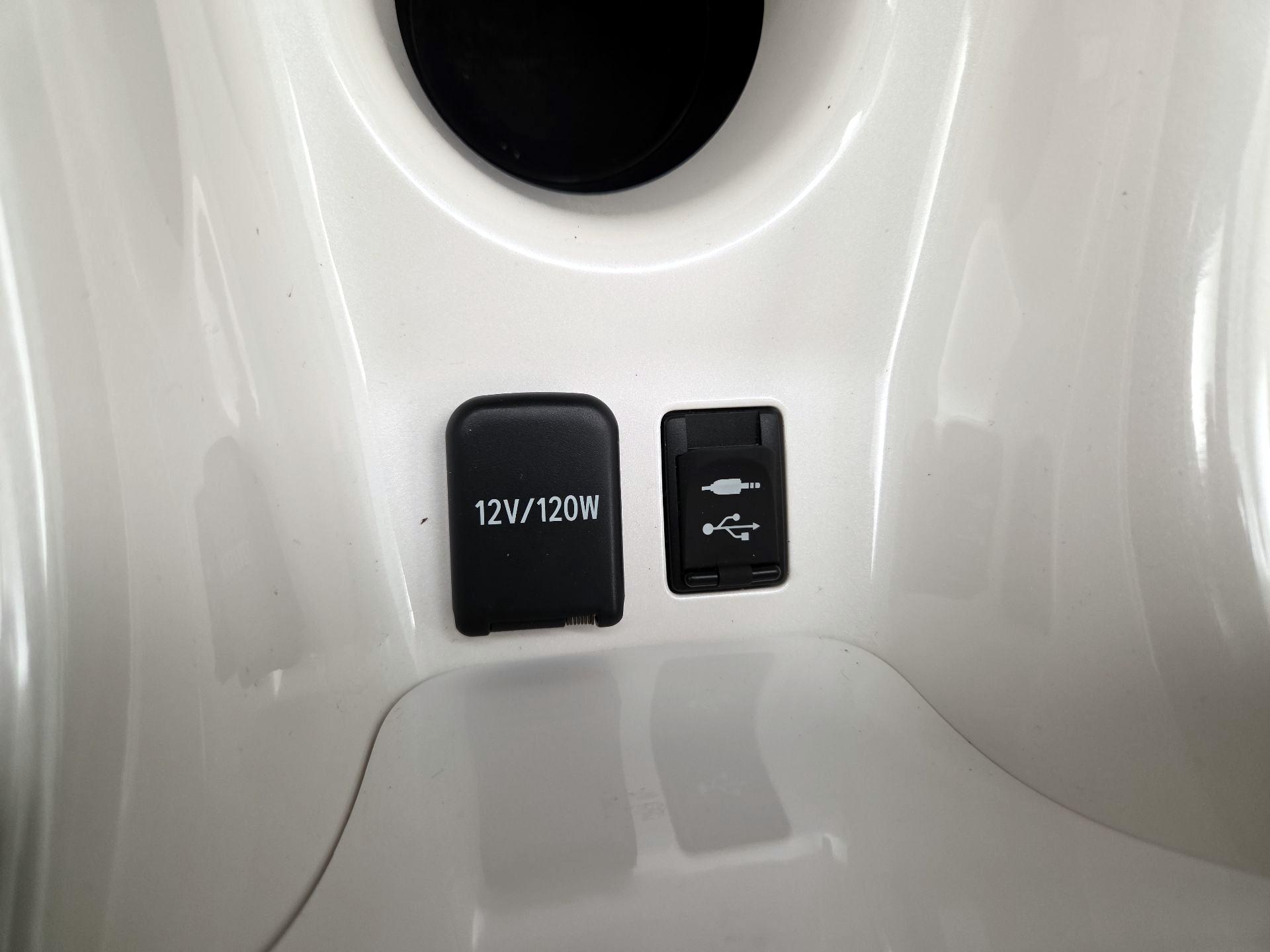 Thumbnail: 2017 Toyota Prius Prime - 19