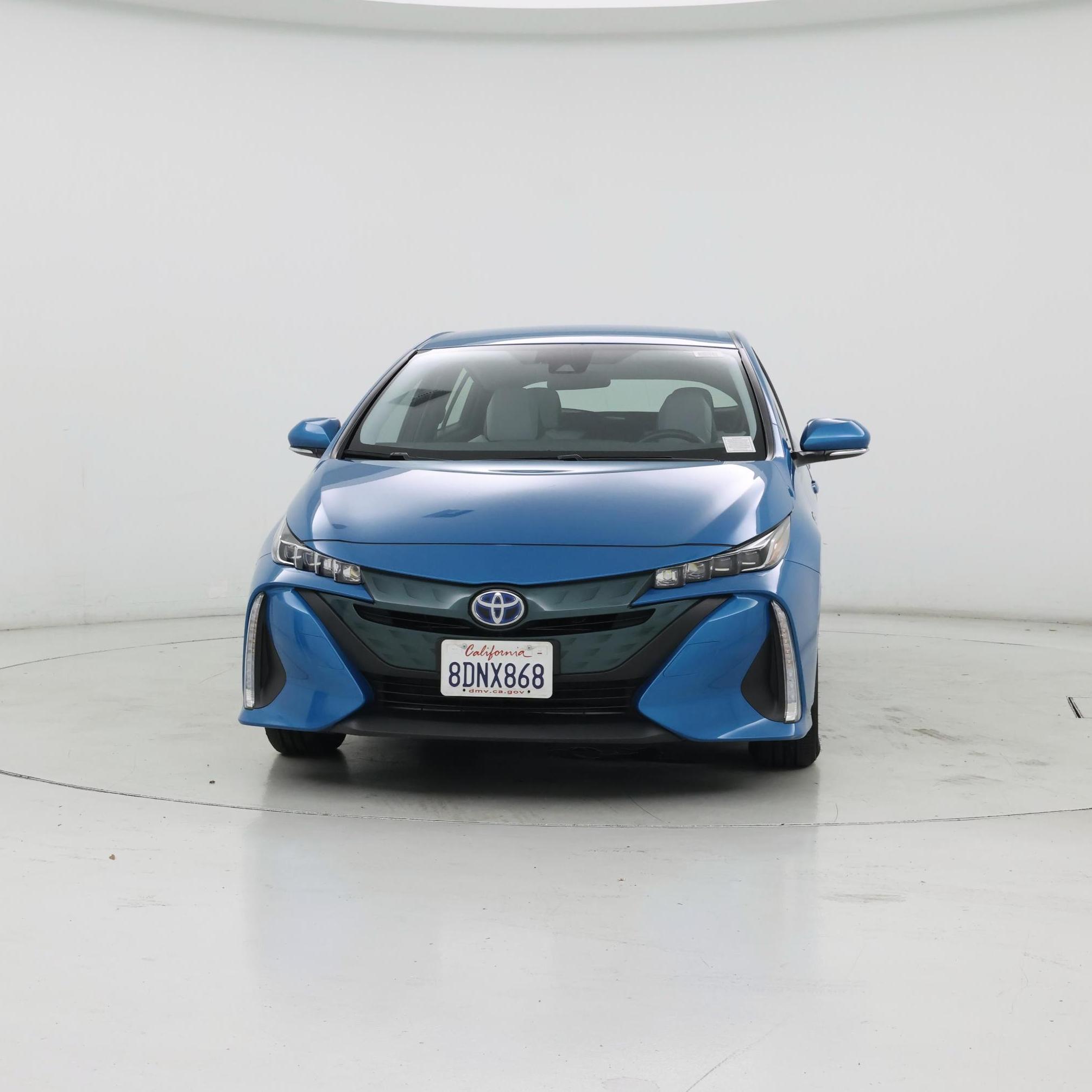 Thumbnail: 2017 Toyota Prius Prime - 5