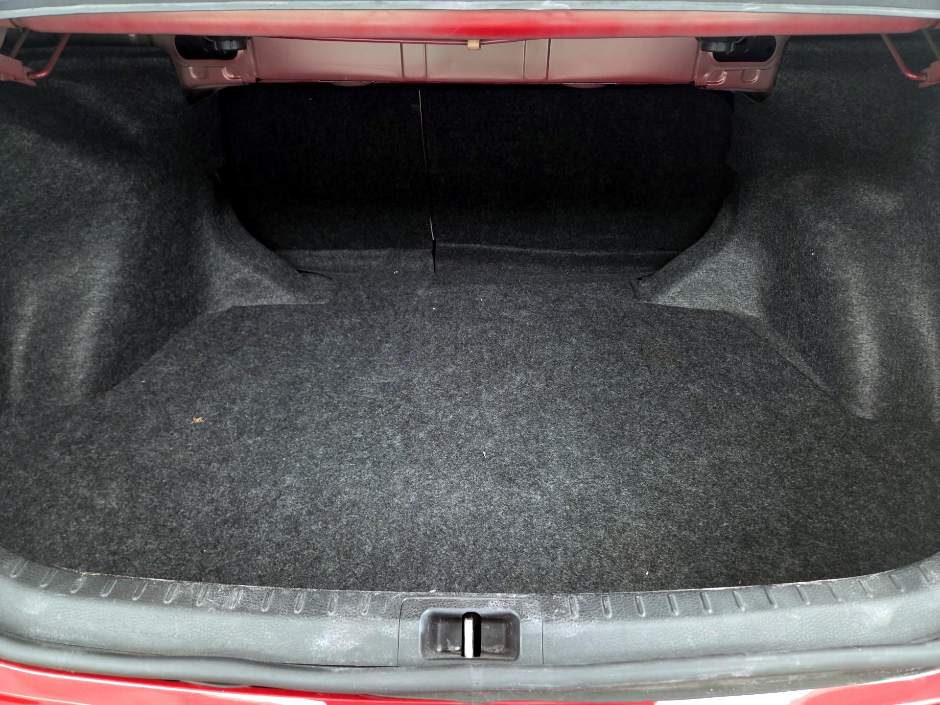 Thumbnail: 2015 Toyota Corolla - 20