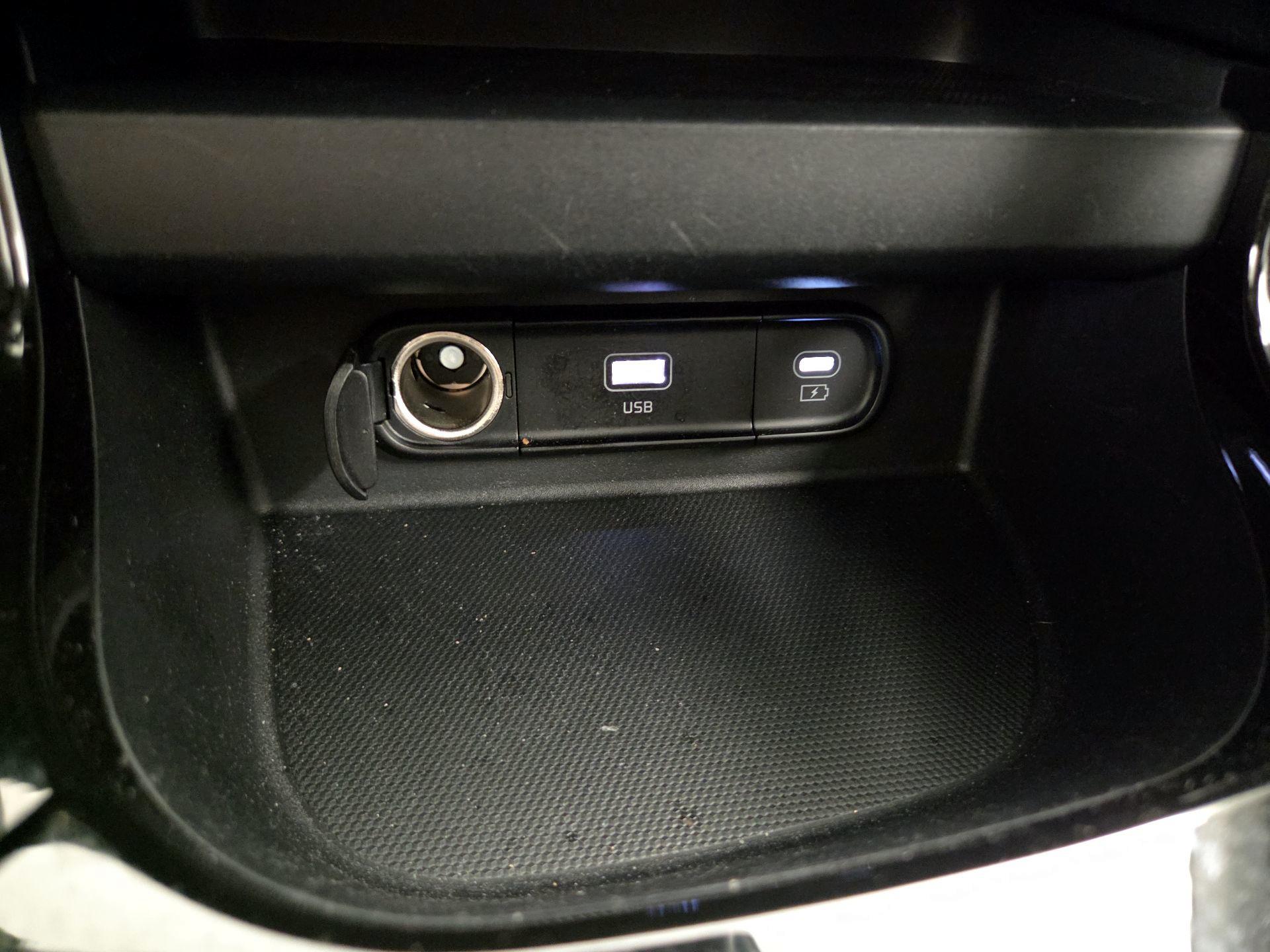 Thumbnail: 2024 Kia Seltos - 19