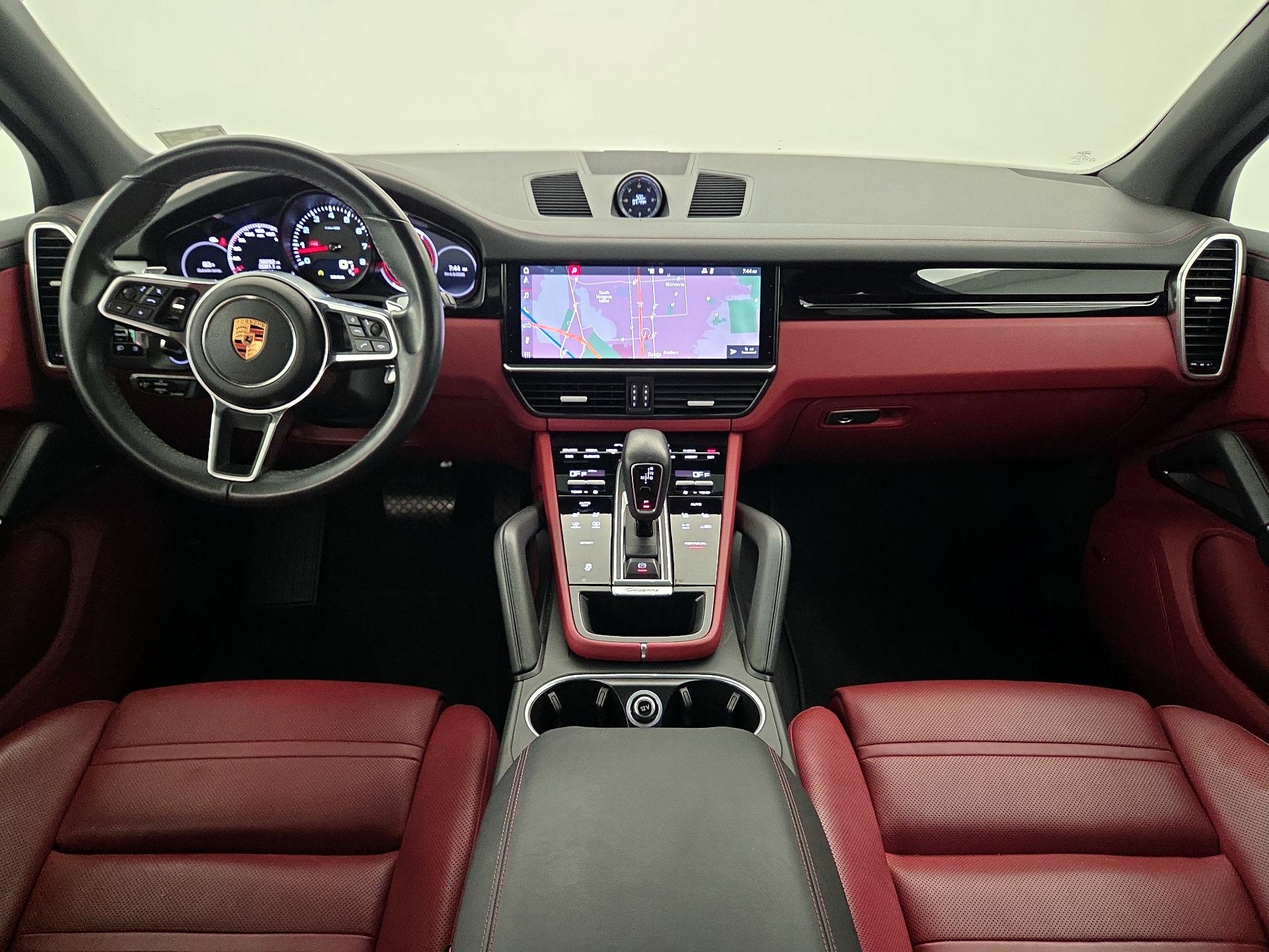 Thumbnail: 2019 Porsche Cayenne - 9