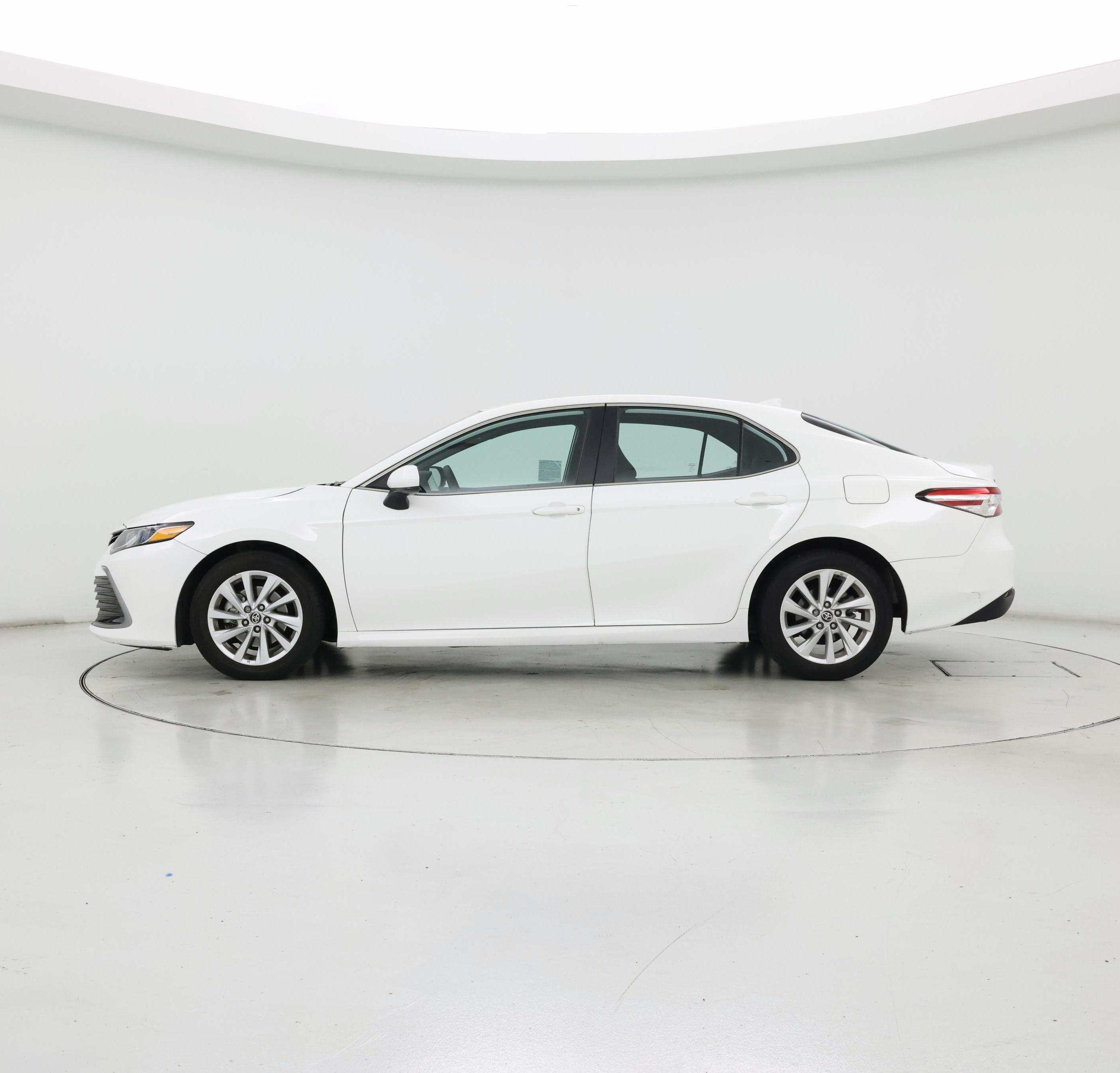 Thumbnail: 2023 Toyota Camry - 3