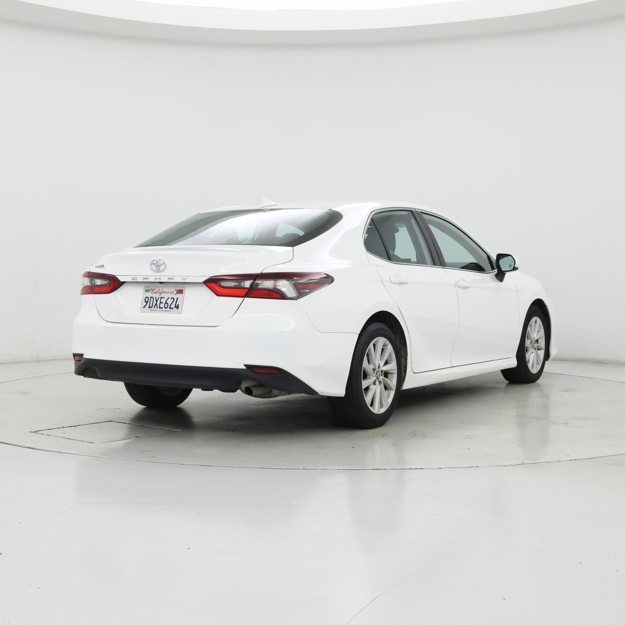 Thumbnail: 2023 Toyota Camry - 8