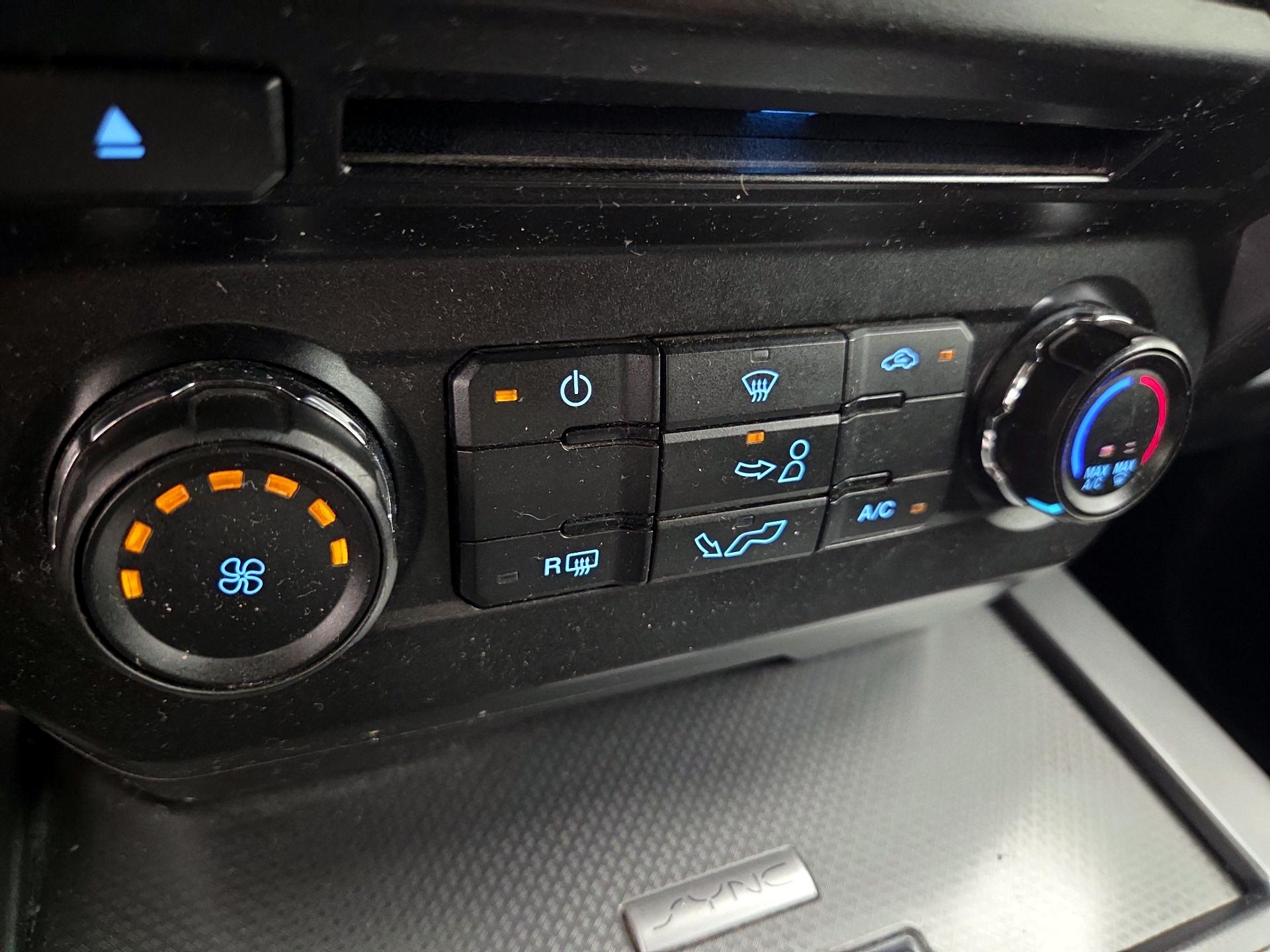 Thumbnail: 2016 Ford F-150 - 16