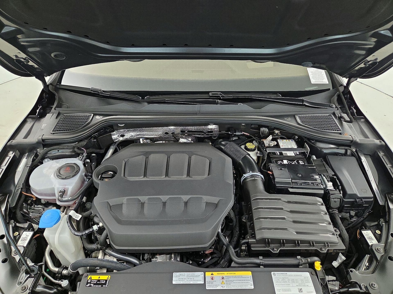 2025 Volkswagen Golf R R - Photo 23