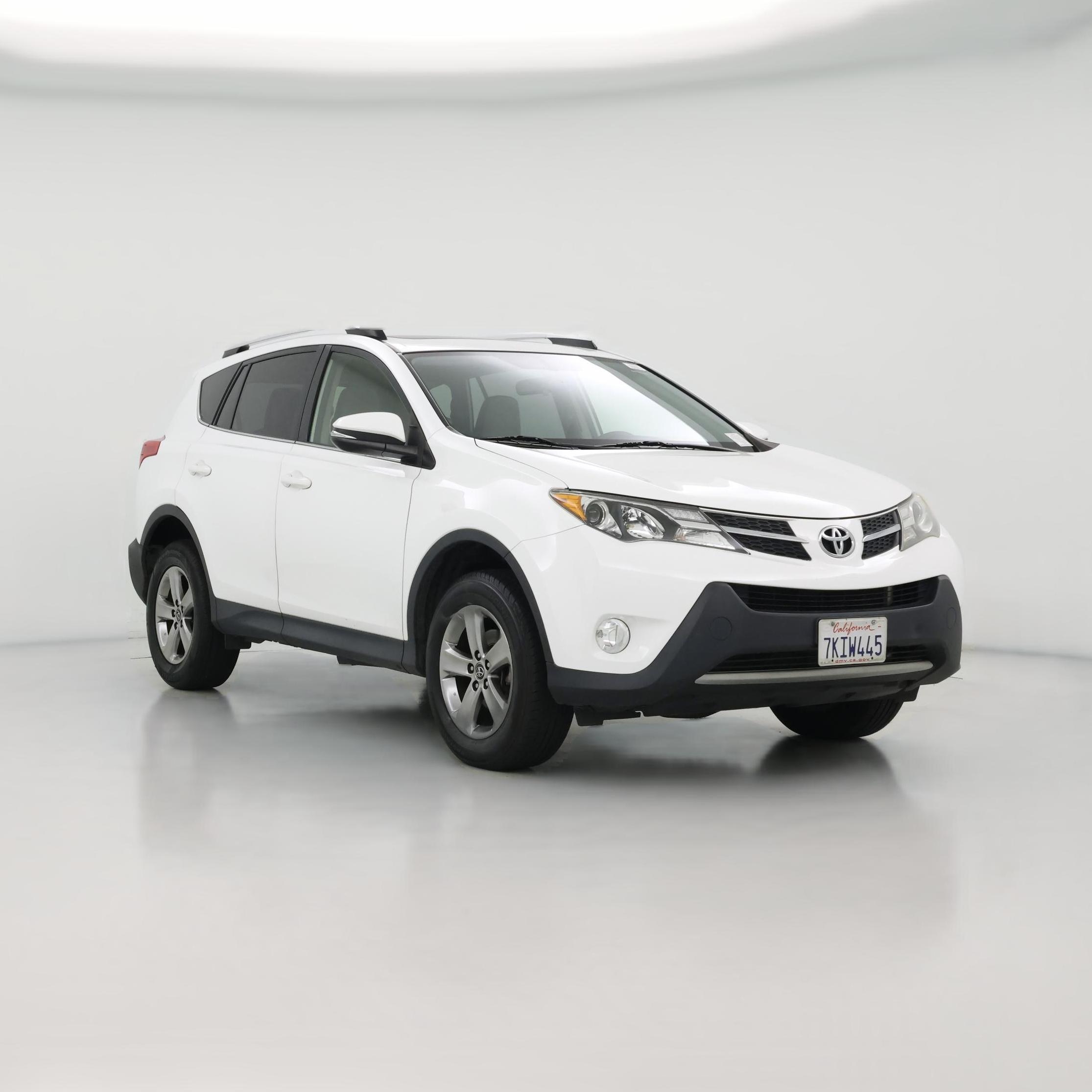 Thumbnail: 2015 Toyota RAV4 - 1
