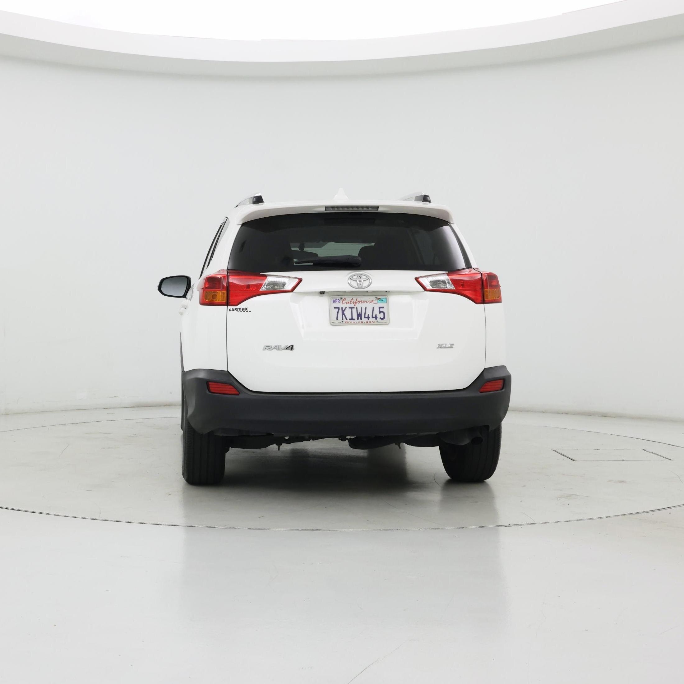Thumbnail: 2015 Toyota RAV4 - 6