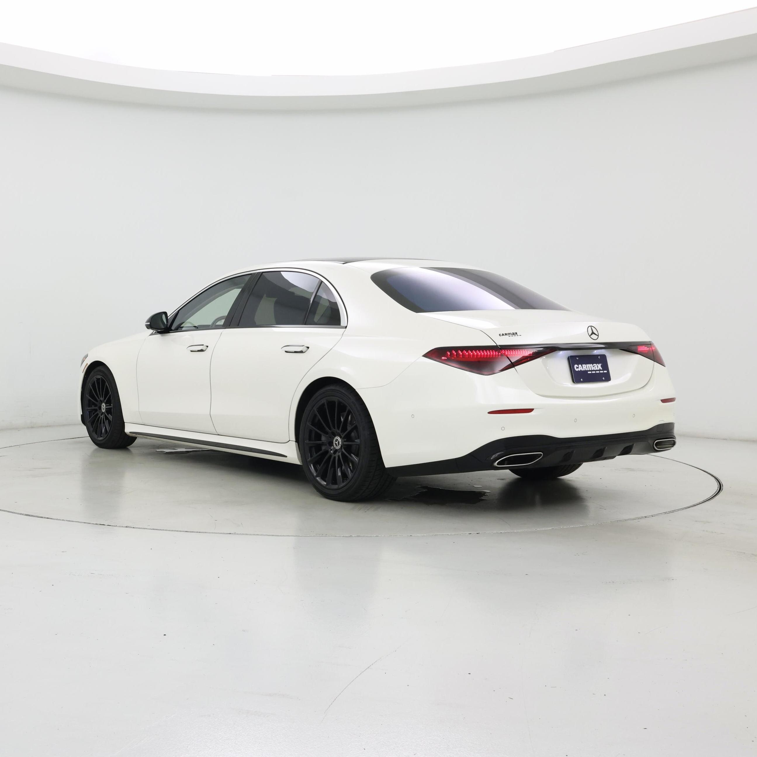 Thumbnail: 2021 Mercedes-Benz S-Class - 2