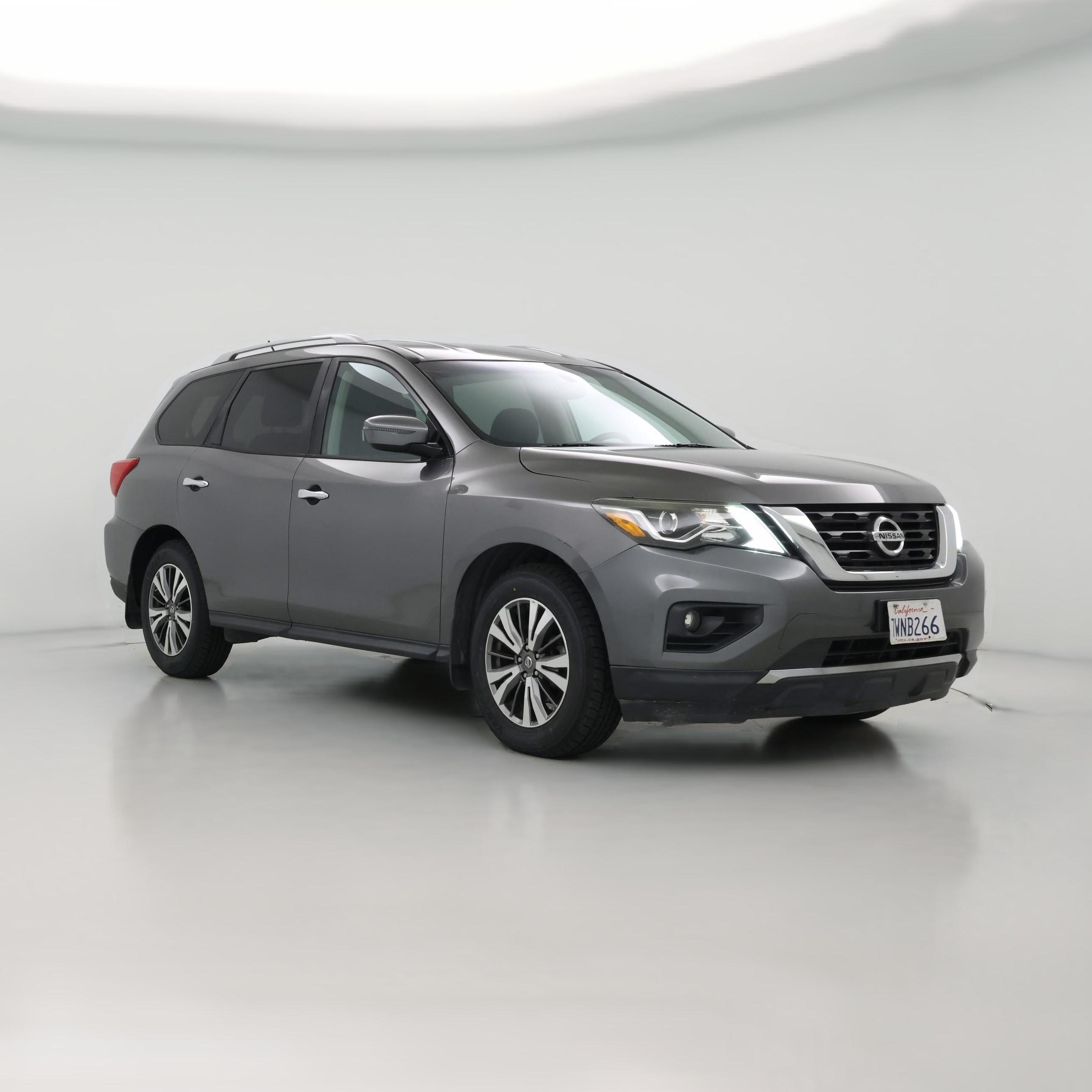 Thumbnail: 2017 Nissan Pathfinder - 1