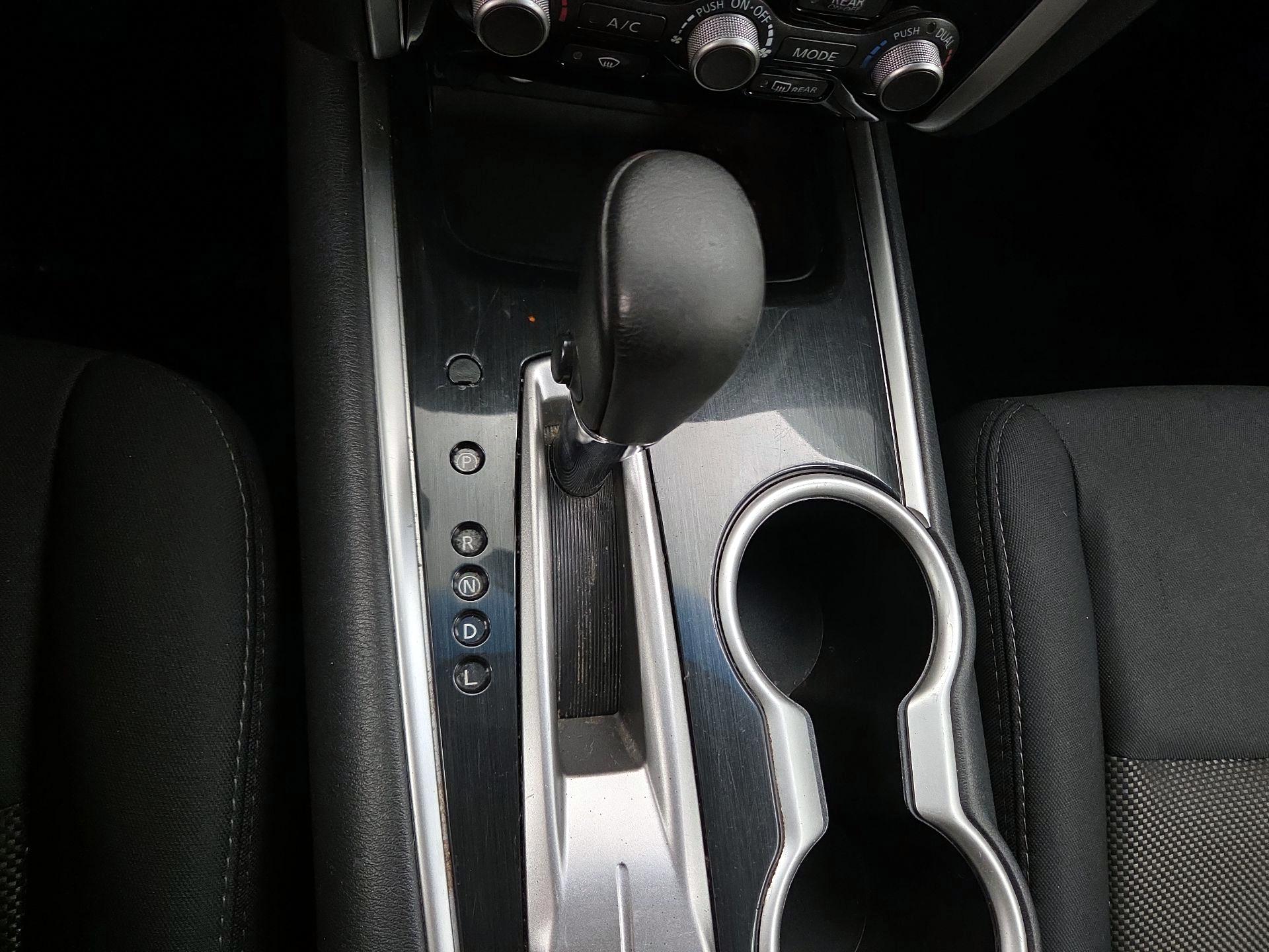 Thumbnail: 2017 Nissan Pathfinder - 17