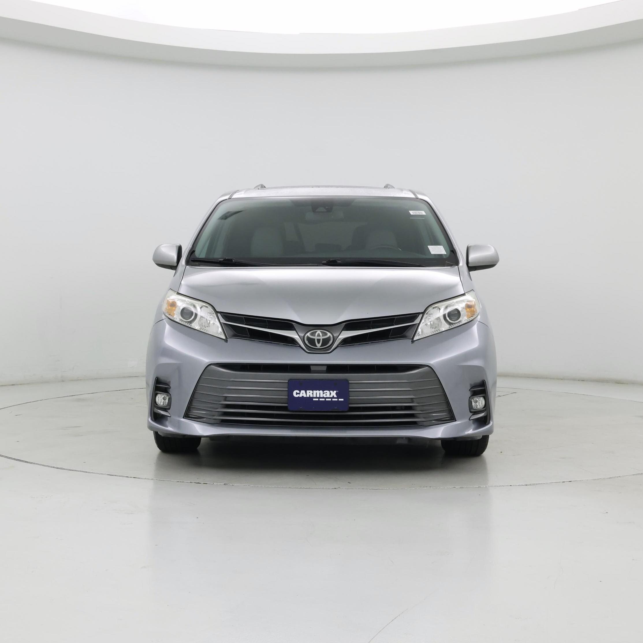 Thumbnail: 2018 Toyota Sienna - 5