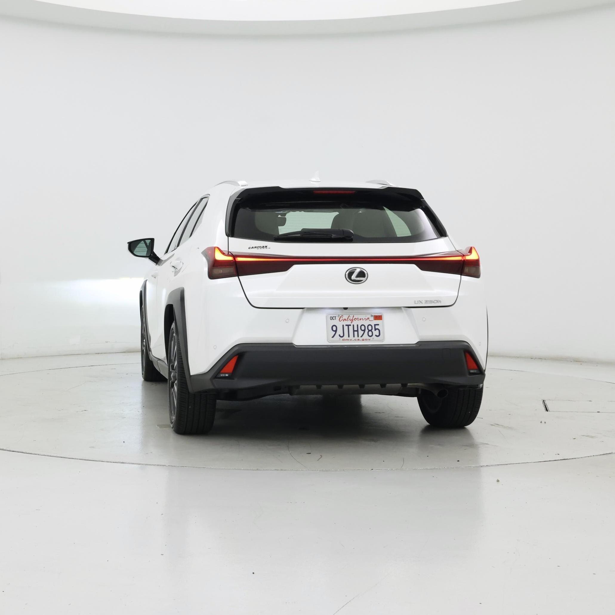 Thumbnail: 2024 Lexus UX - 6