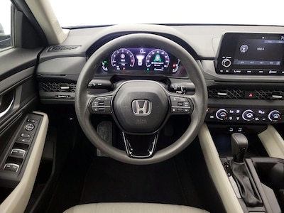 Steering Wheel & Instrument Cluster (On)