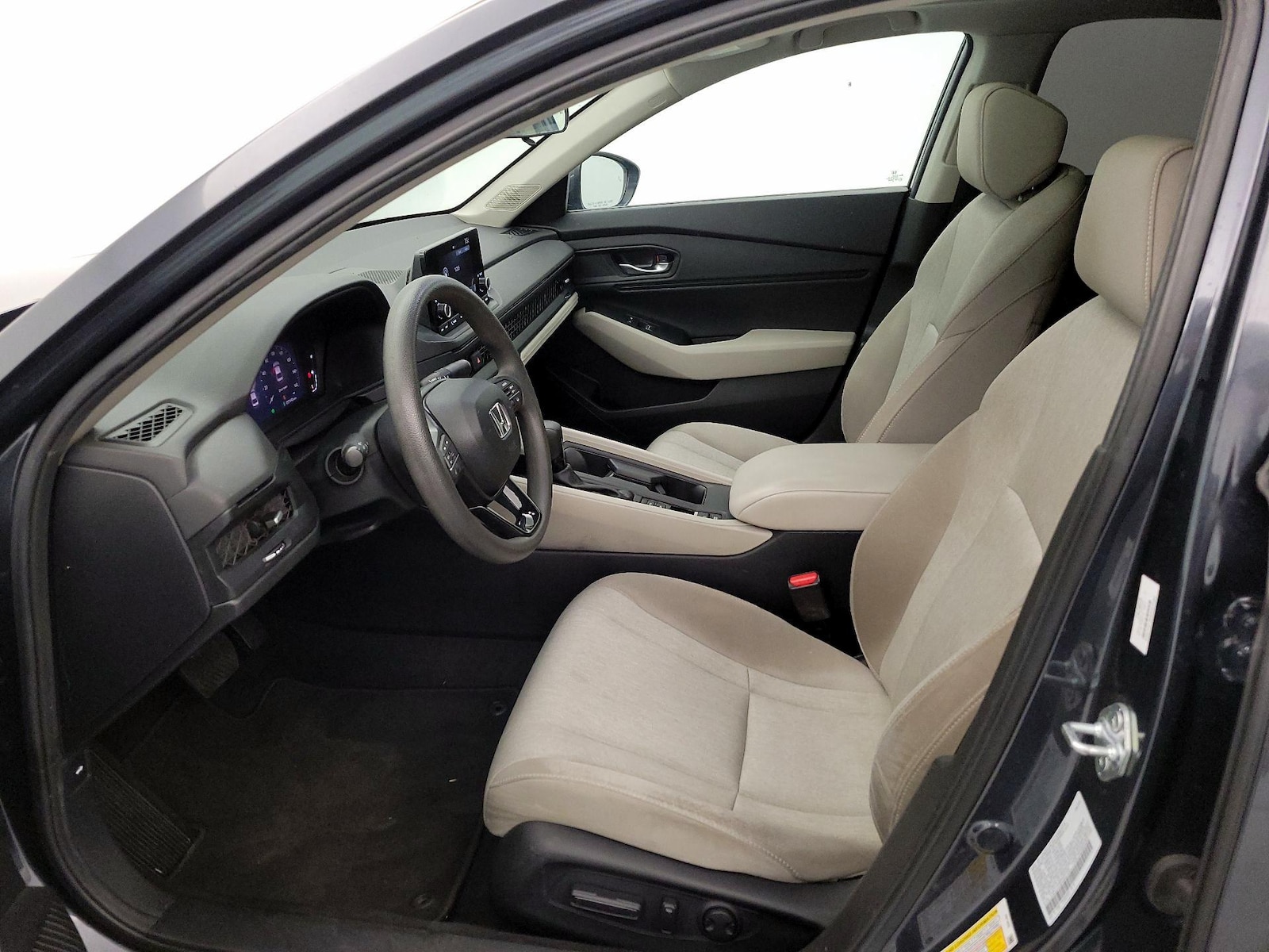 2024 Honda Accord EX - Photo 12