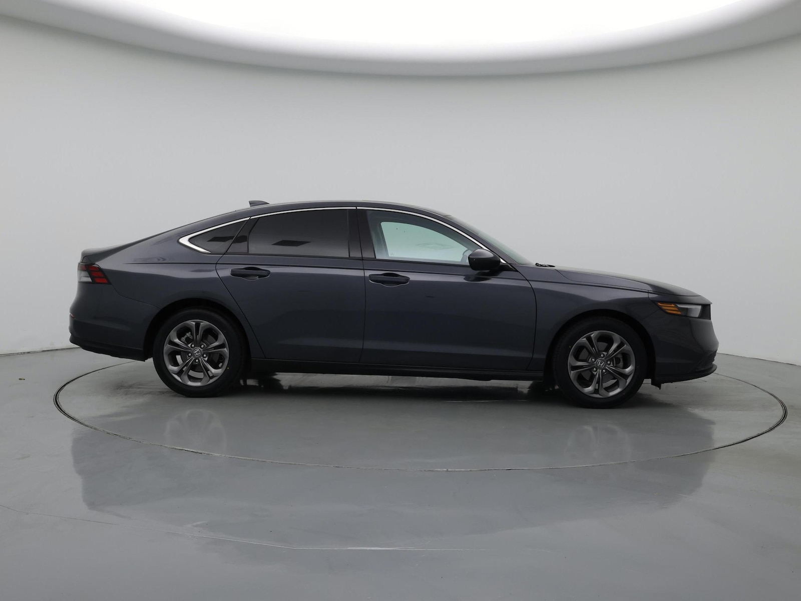 2024 Honda Accord EX - Photo 8