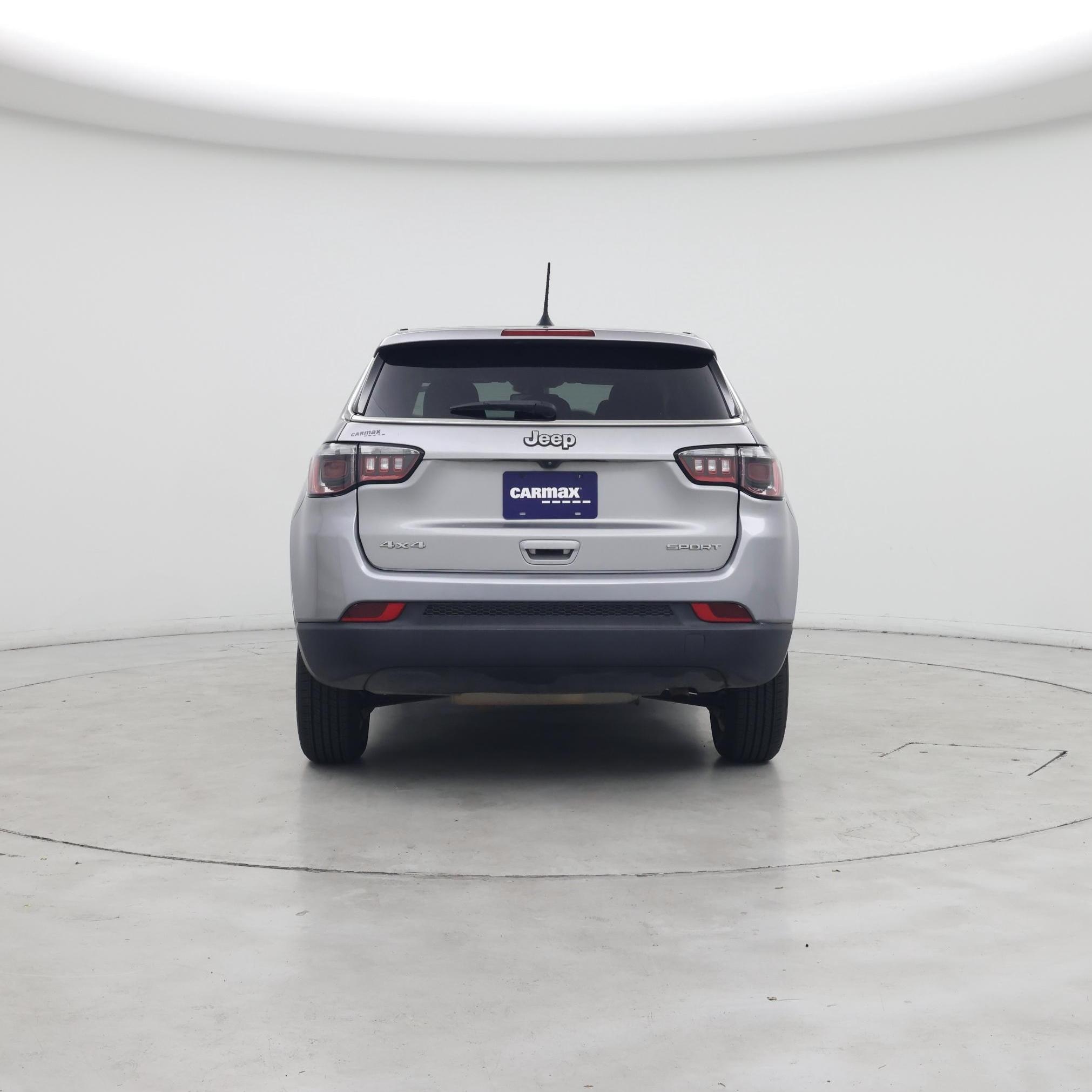 Thumbnail: 2022 Jeep Compass - 6