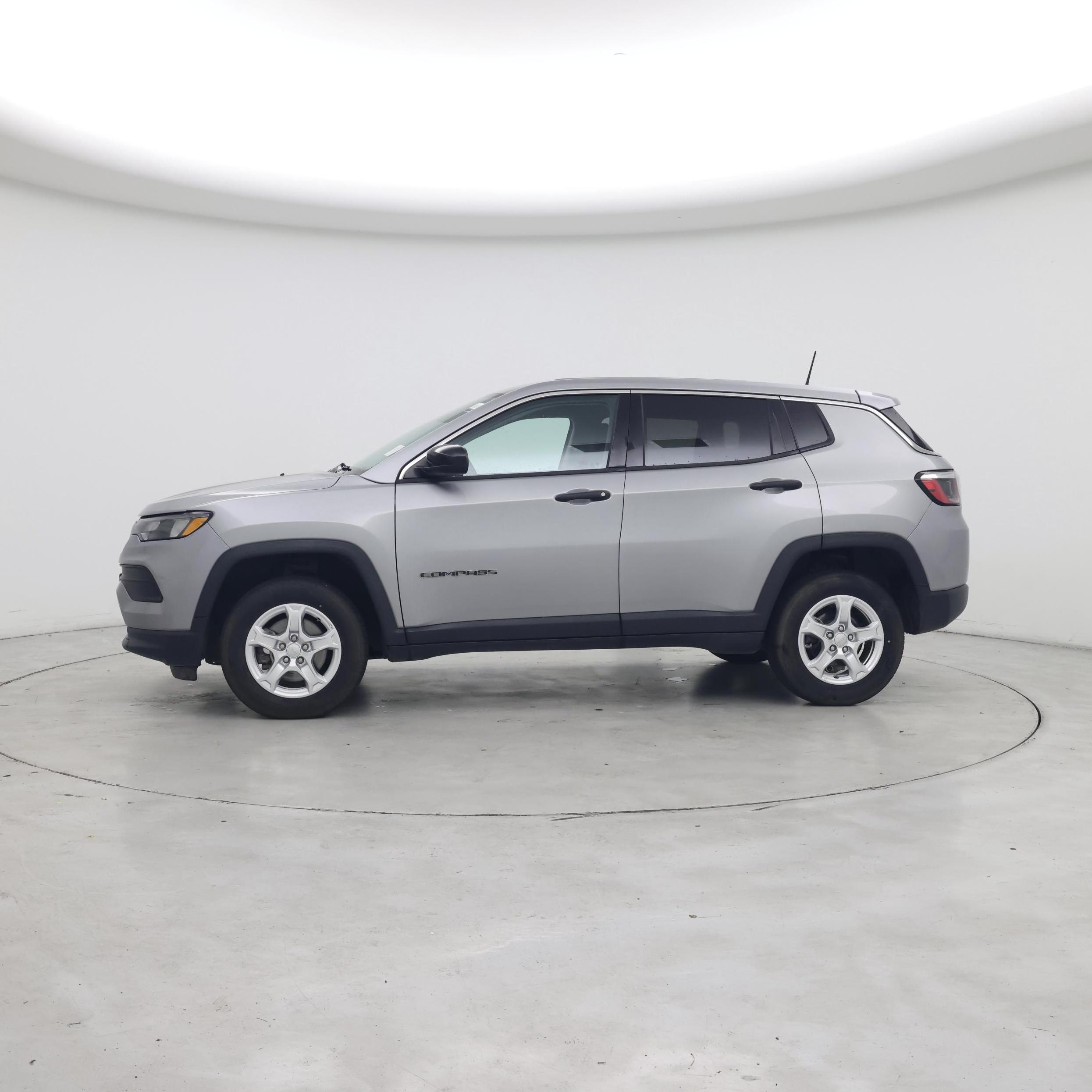Thumbnail: 2022 Jeep Compass - 3