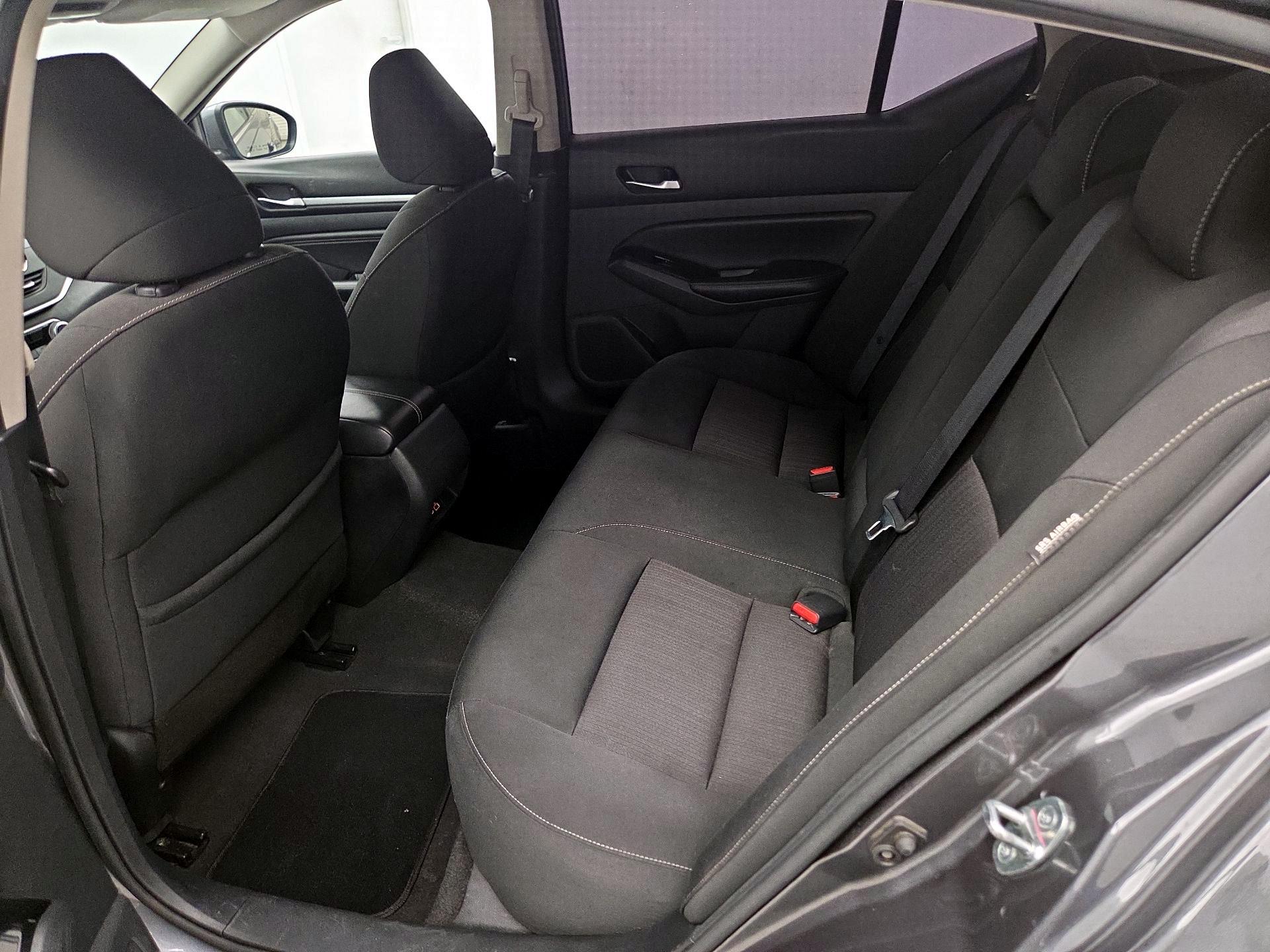 Thumbnail: 2021 Nissan Altima - 19