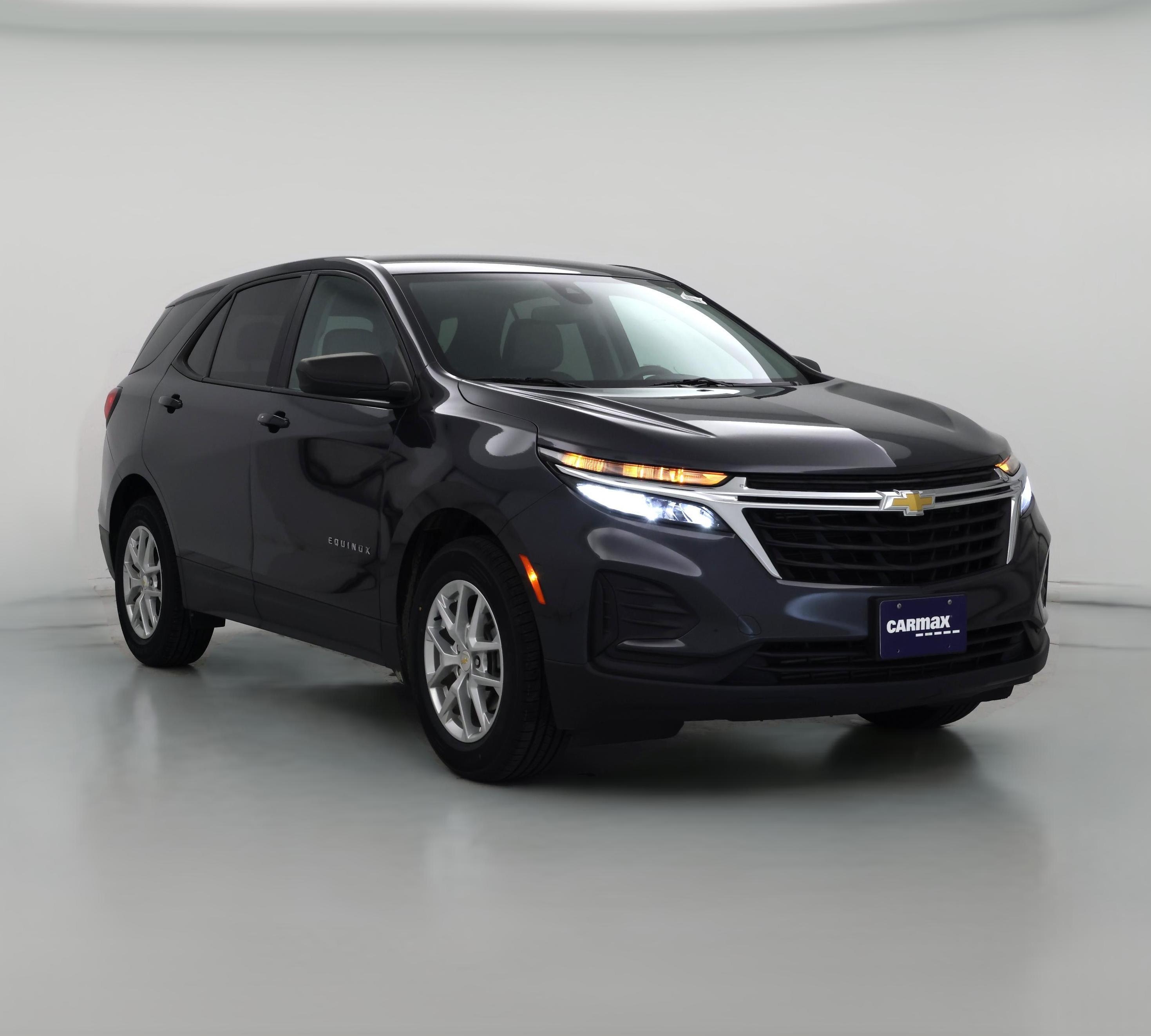 Thumbnail: 2022 Chevrolet Equinox - 1