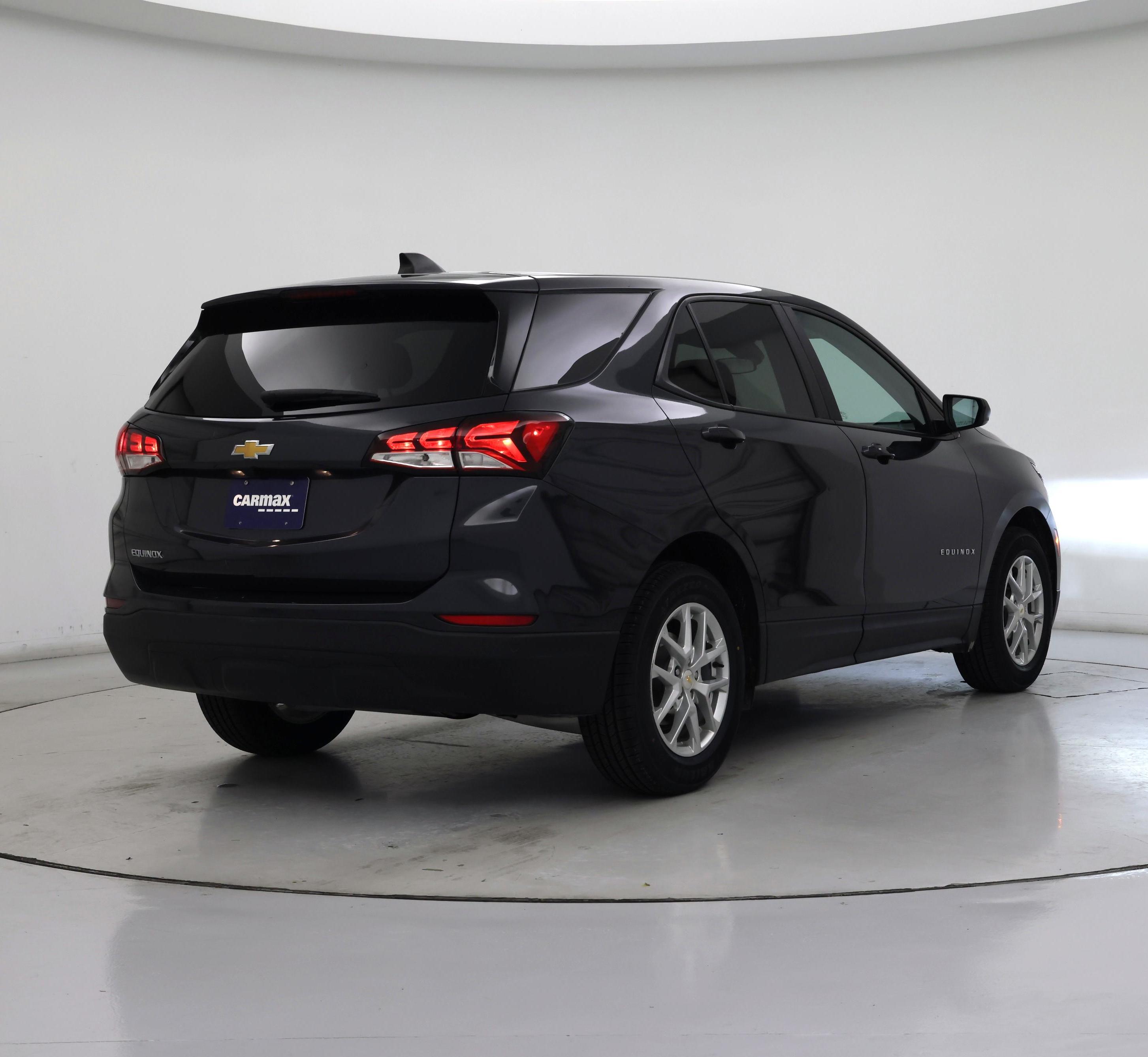 Thumbnail: 2022 Chevrolet Equinox - 8