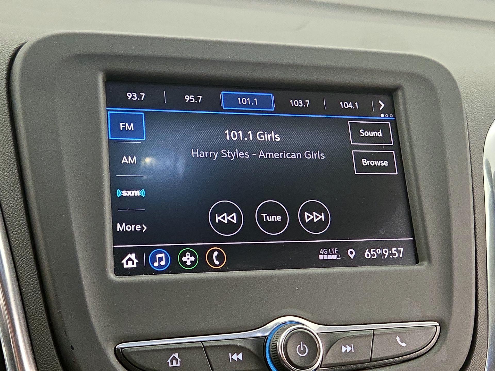 Thumbnail: 2021 Chevrolet Equinox - 15