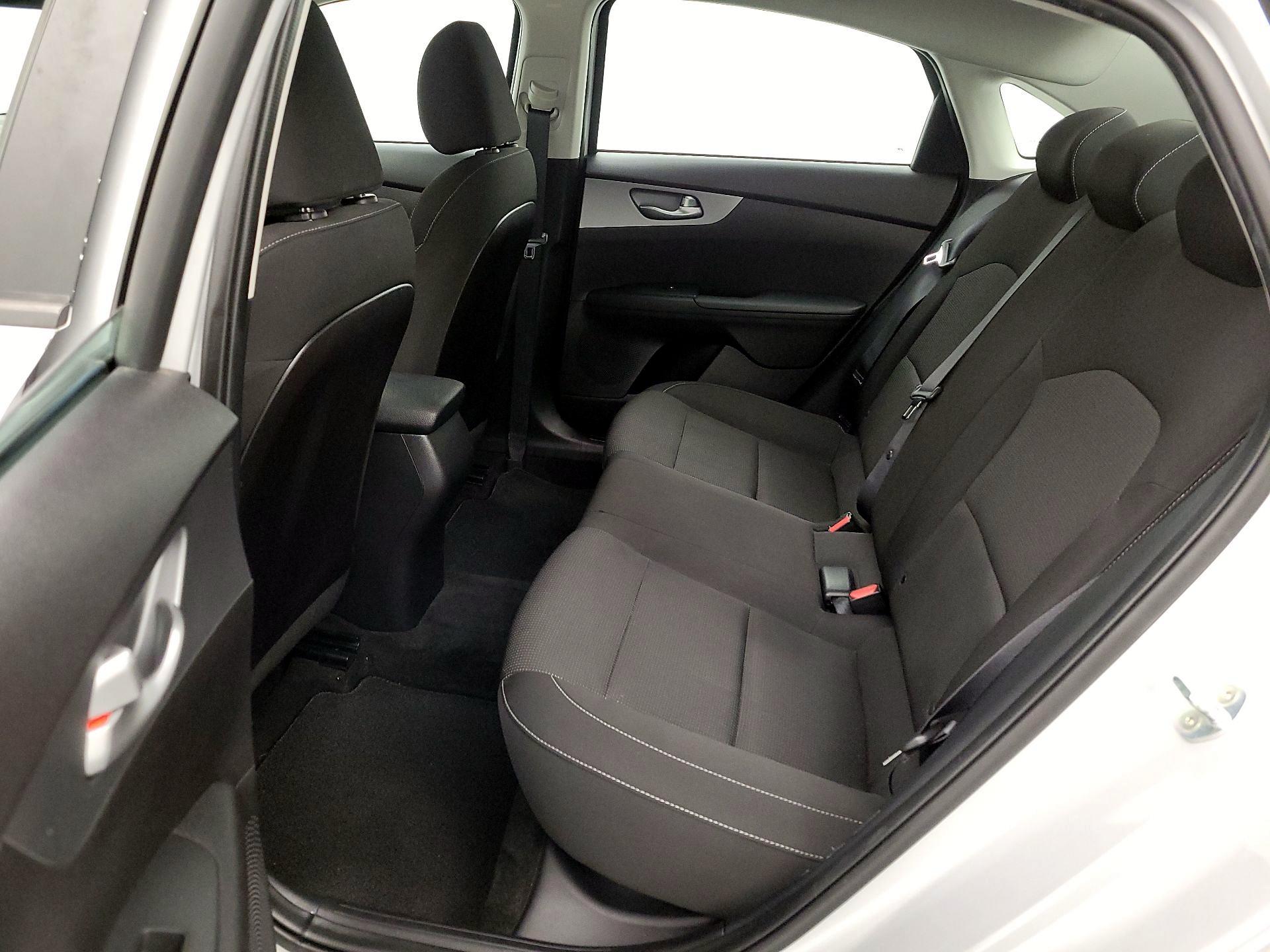 Thumbnail: 2021 Kia Forte - 19