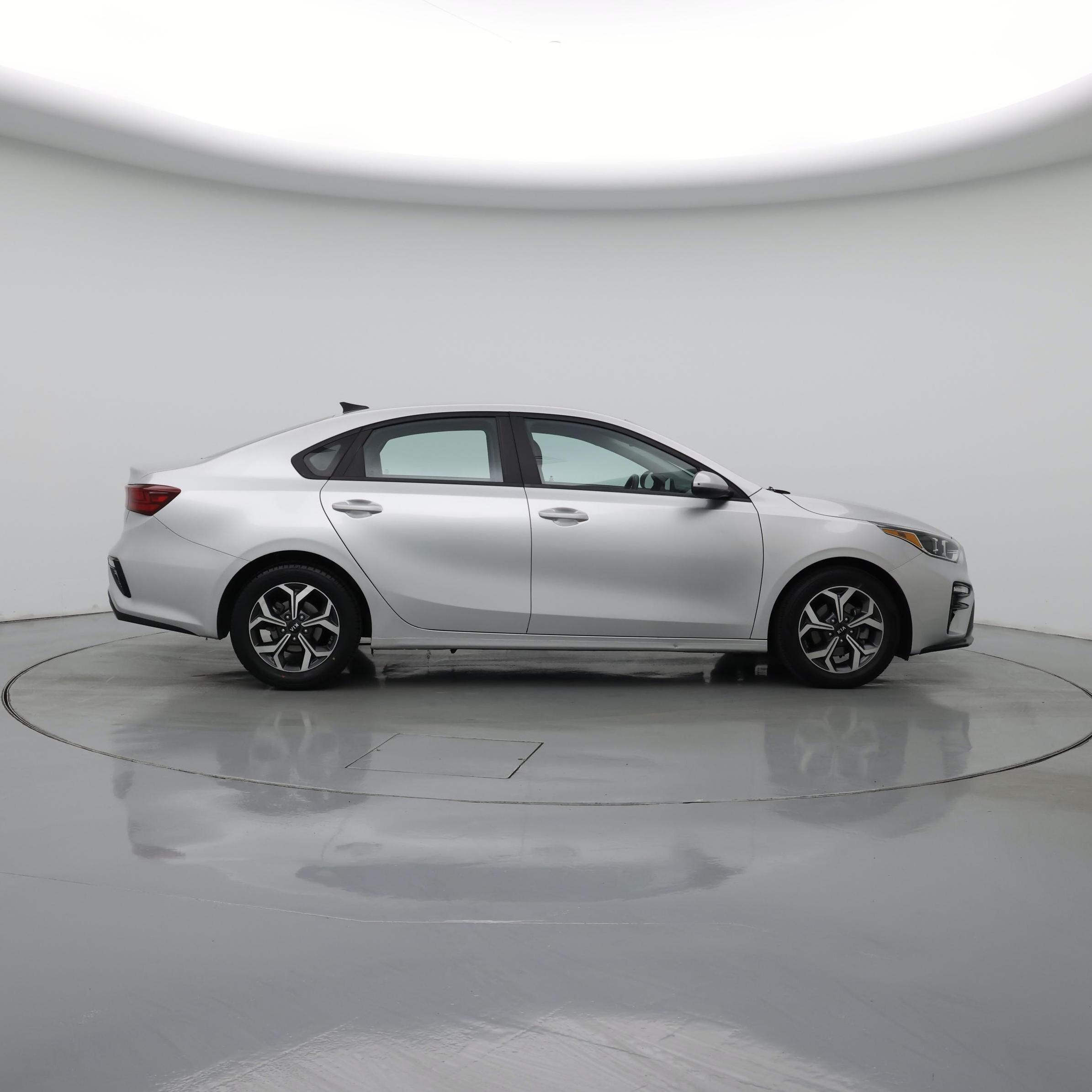 Thumbnail: 2021 Kia Forte - 7