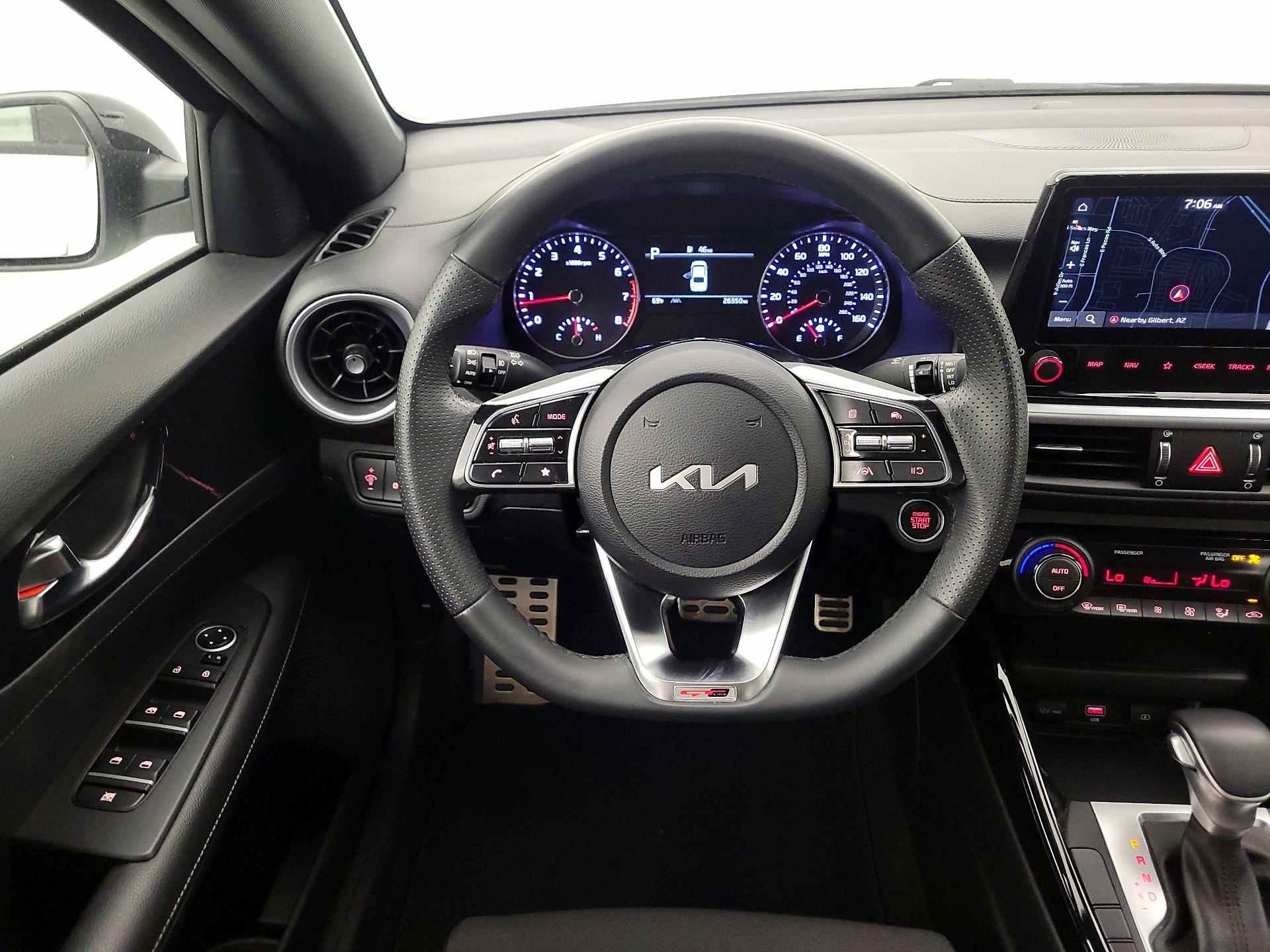 Thumbnail: 2023 Kia Forte - 10