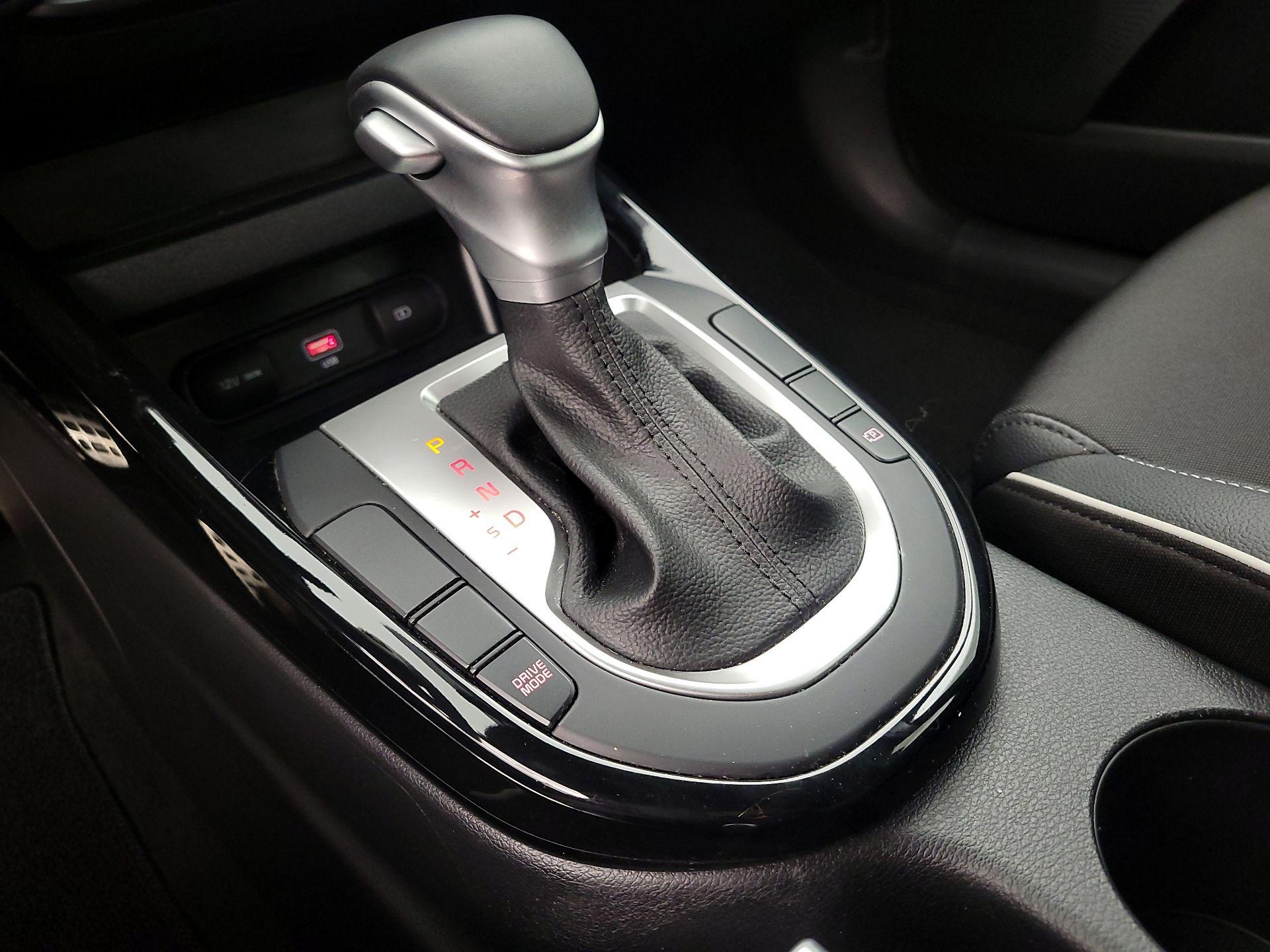 Thumbnail: 2023 Kia Forte - 18