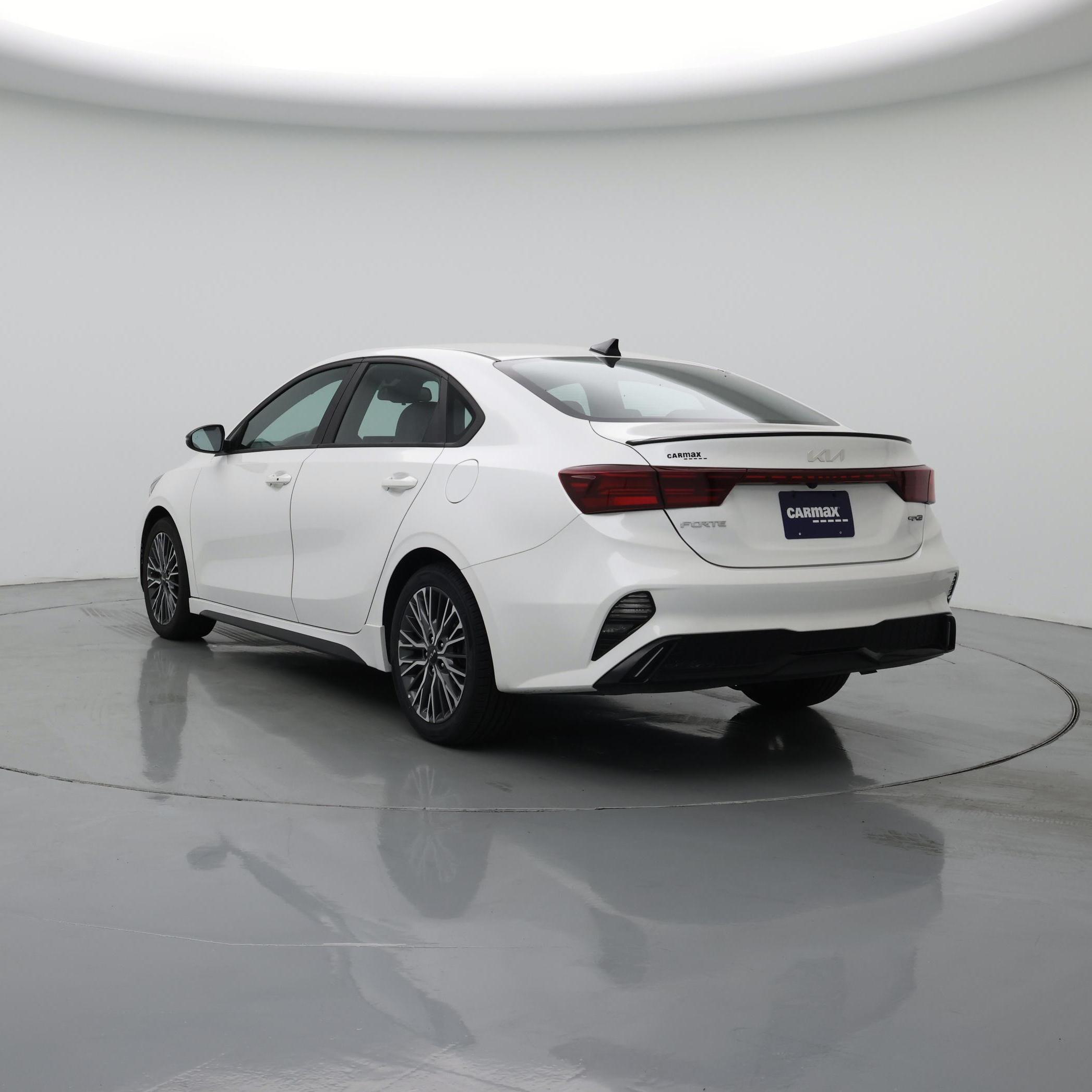 Thumbnail: 2023 Kia Forte - 2