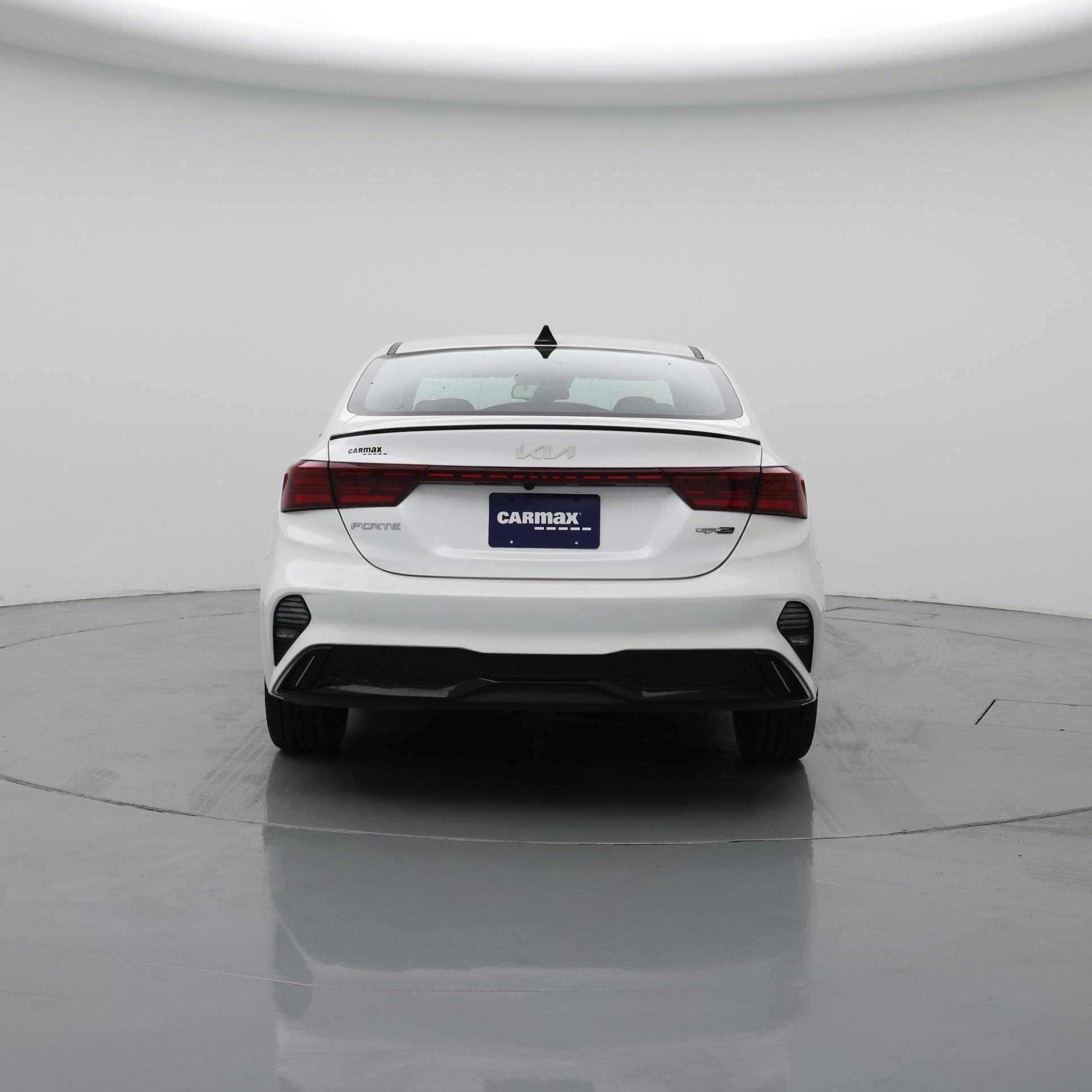 Thumbnail: 2023 Kia Forte - 6
