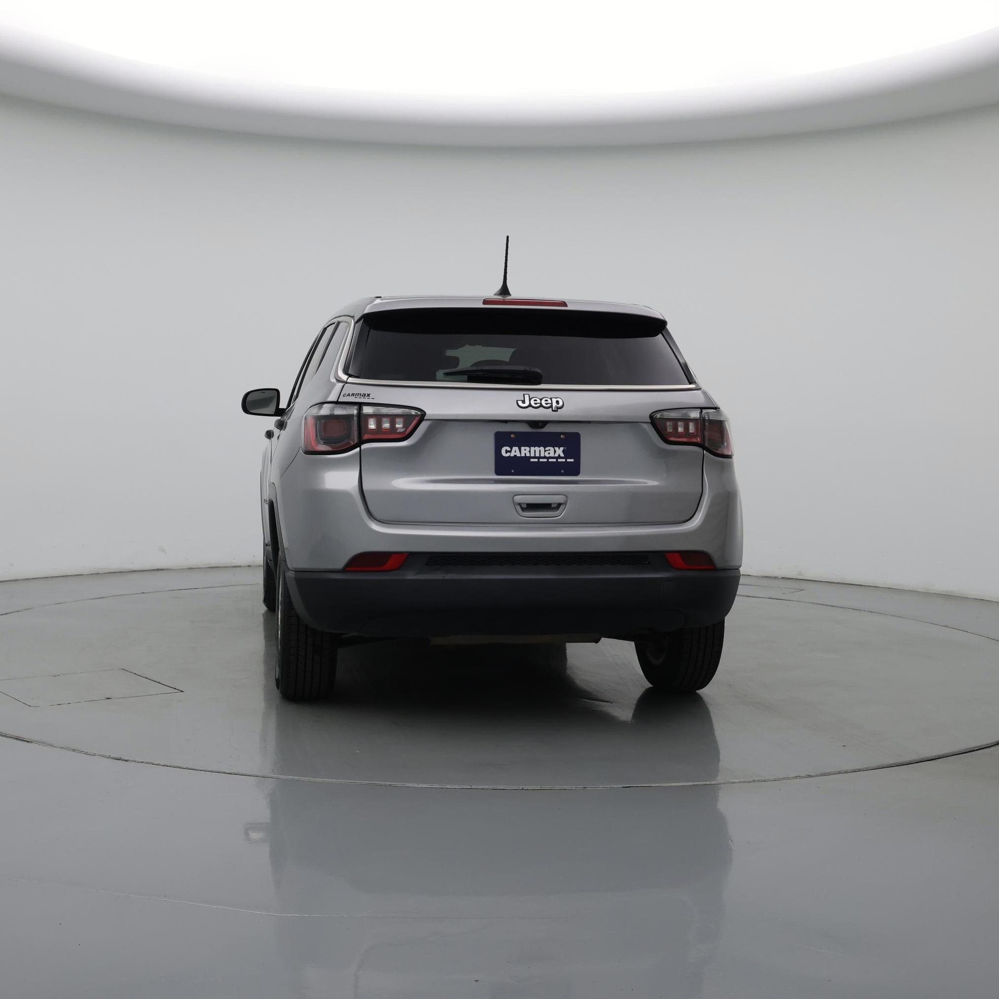Thumbnail: 2022 Jeep Compass - 6