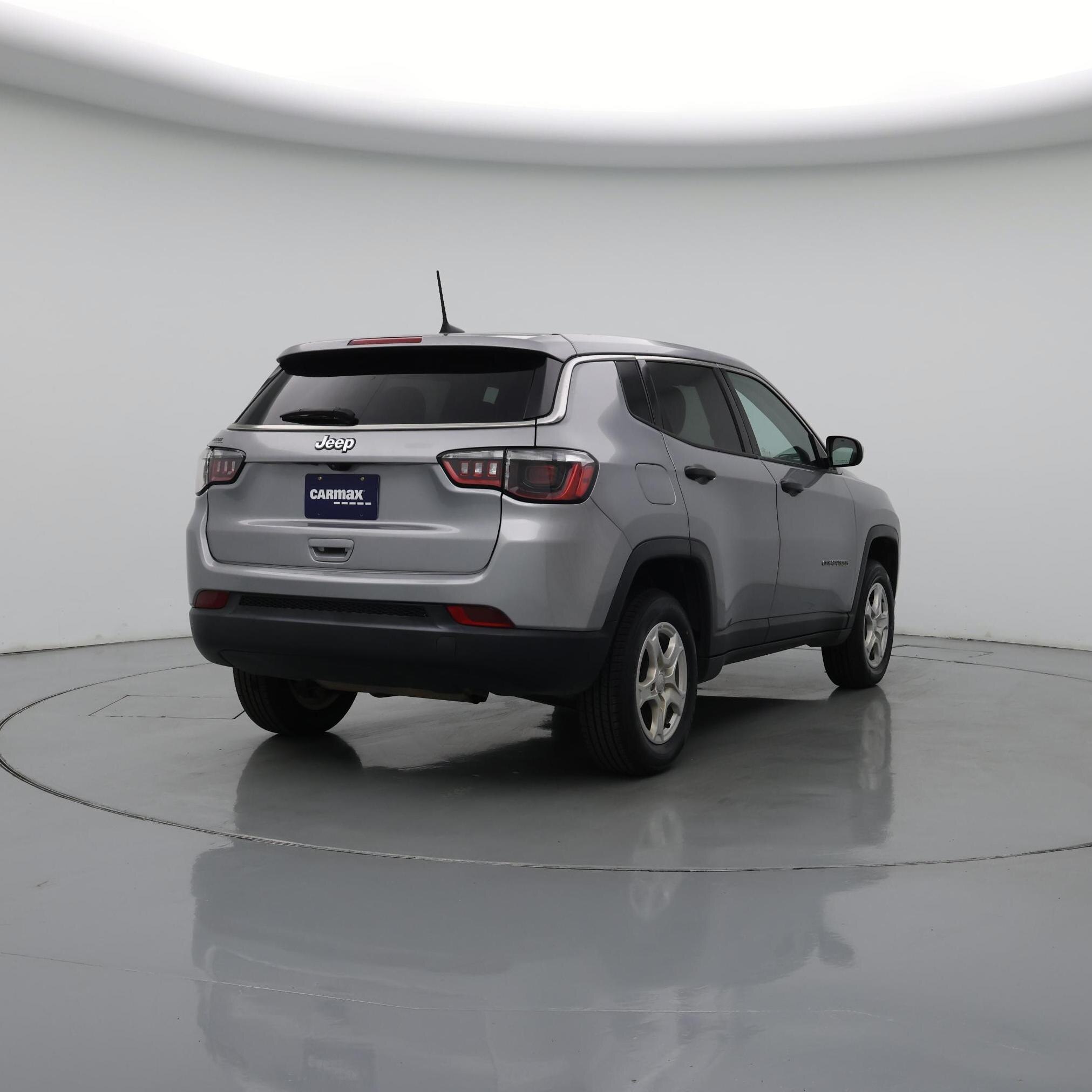 Thumbnail: 2022 Jeep Compass - 8