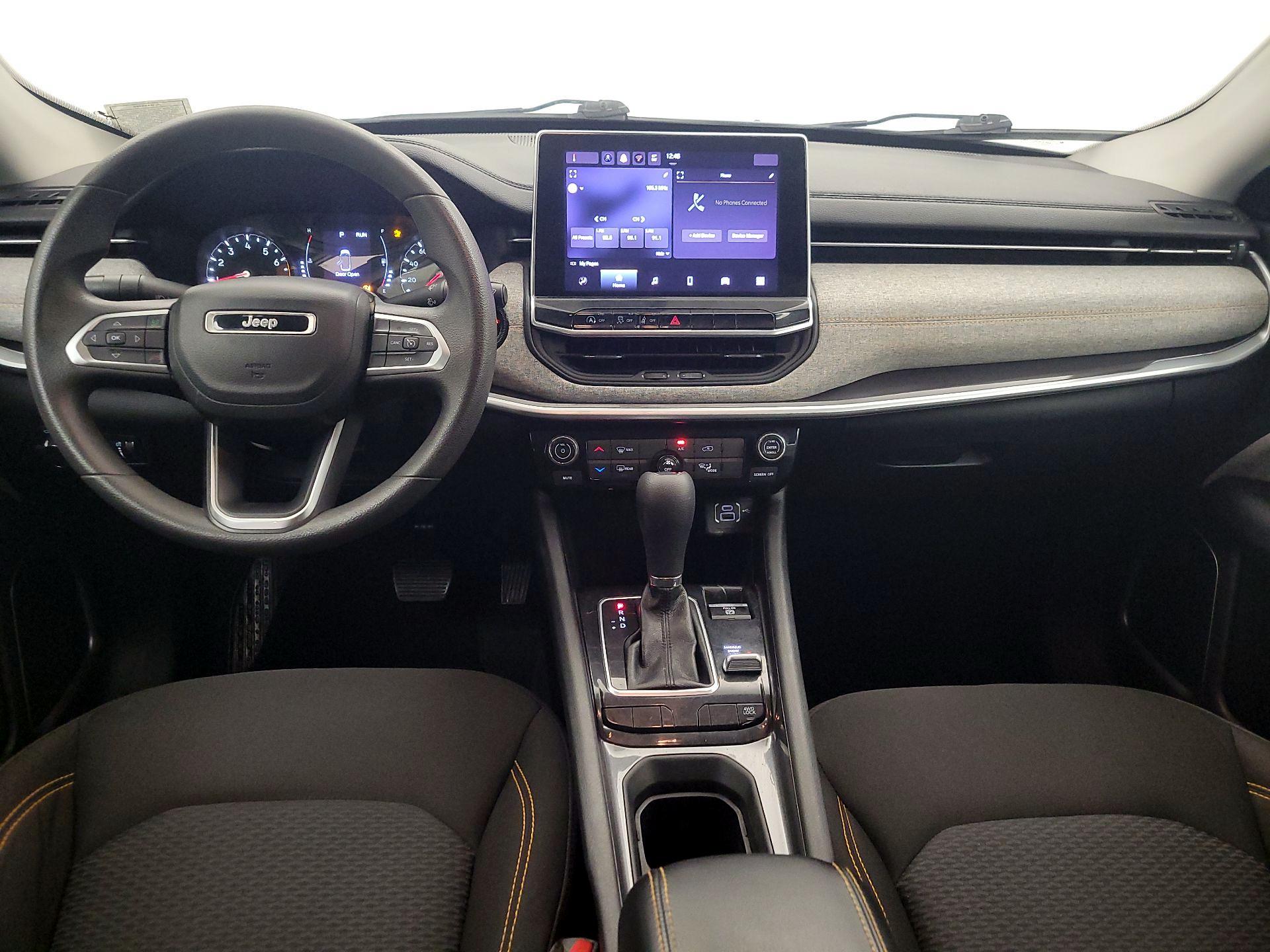 Thumbnail: 2022 Jeep Compass - 9