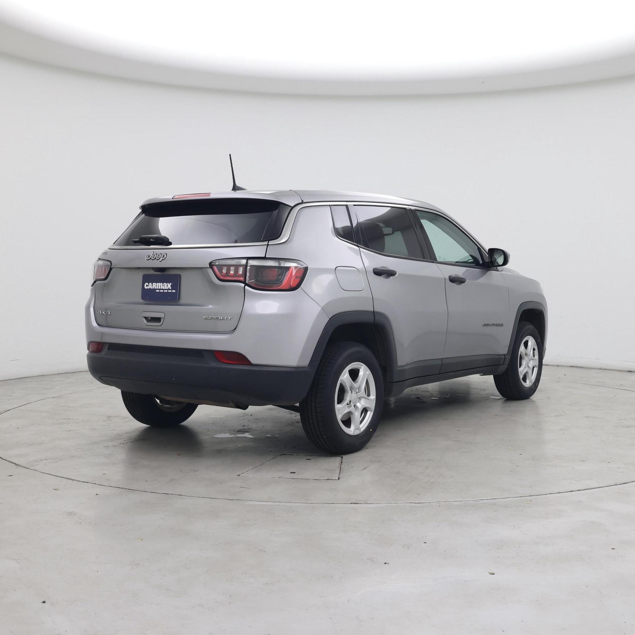 Thumbnail: 2022 Jeep Compass - 8