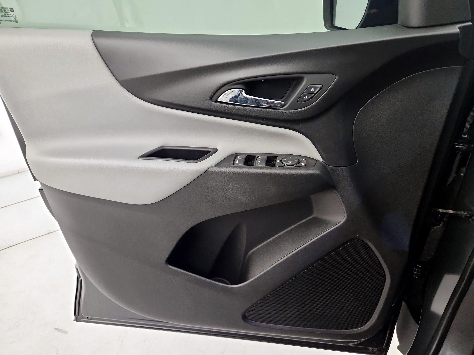 Thumbnail: 2020 Chevrolet Equinox - 12