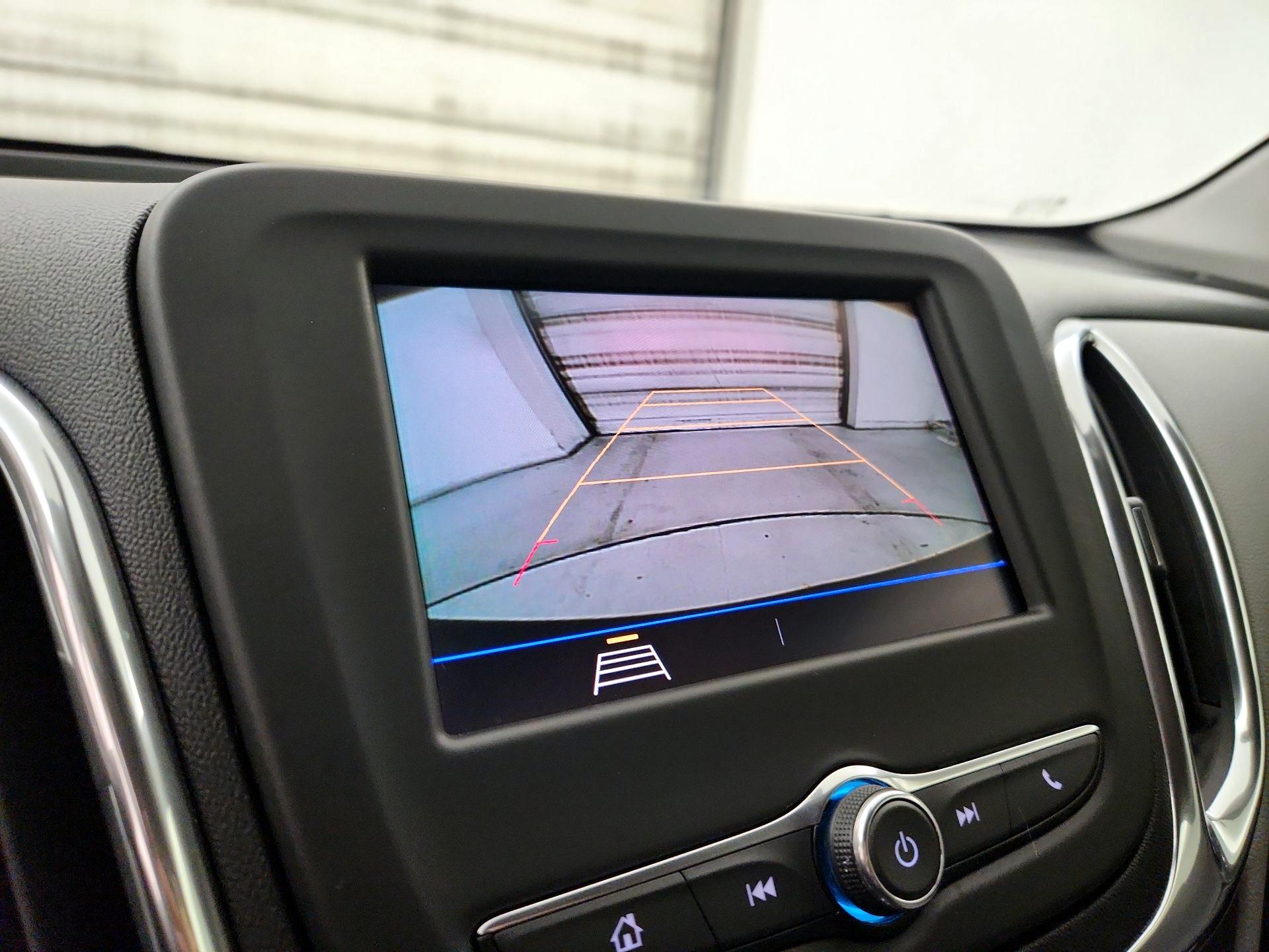 Thumbnail: 2020 Chevrolet Equinox - 14