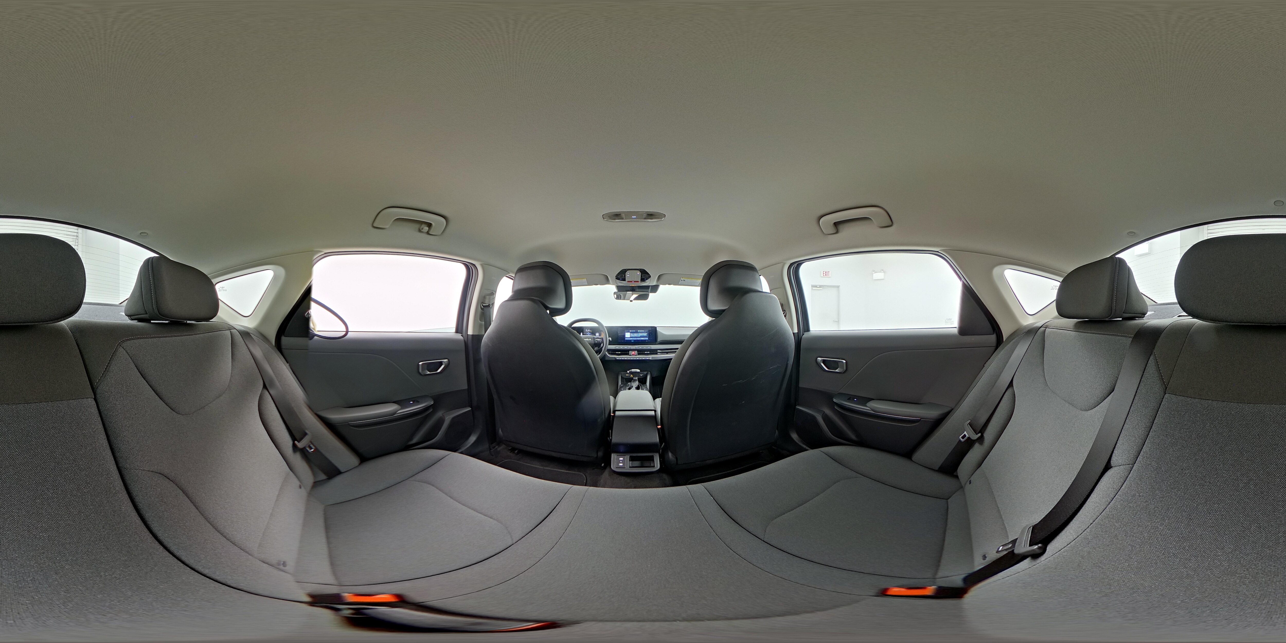 2025 Kia K4 LXS - Photo 25