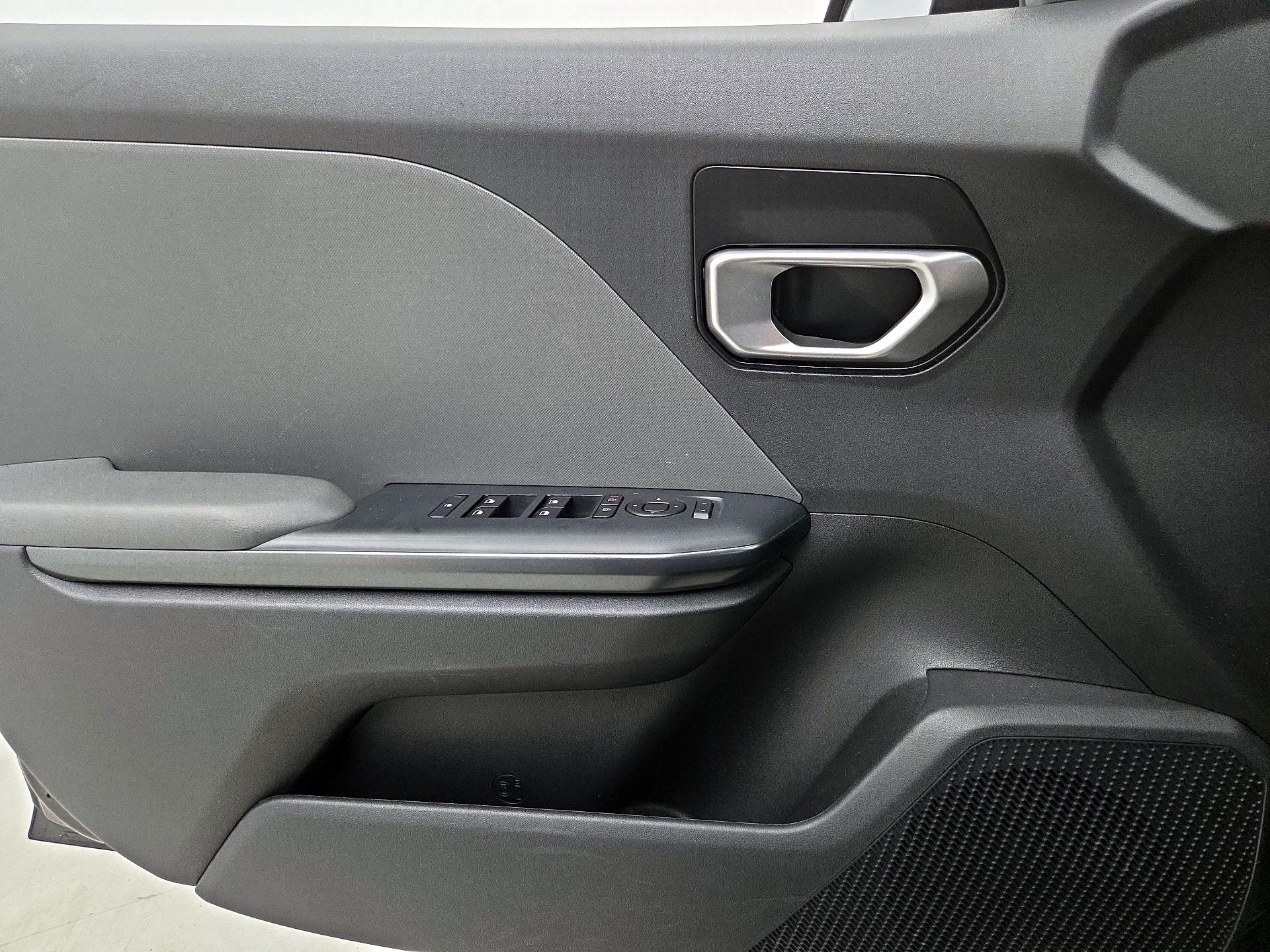 Thumbnail: 2025 Kia K4 - 12