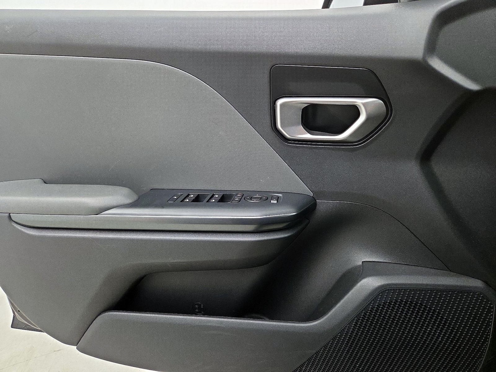 2025 Kia K4 LXS - Photo 13