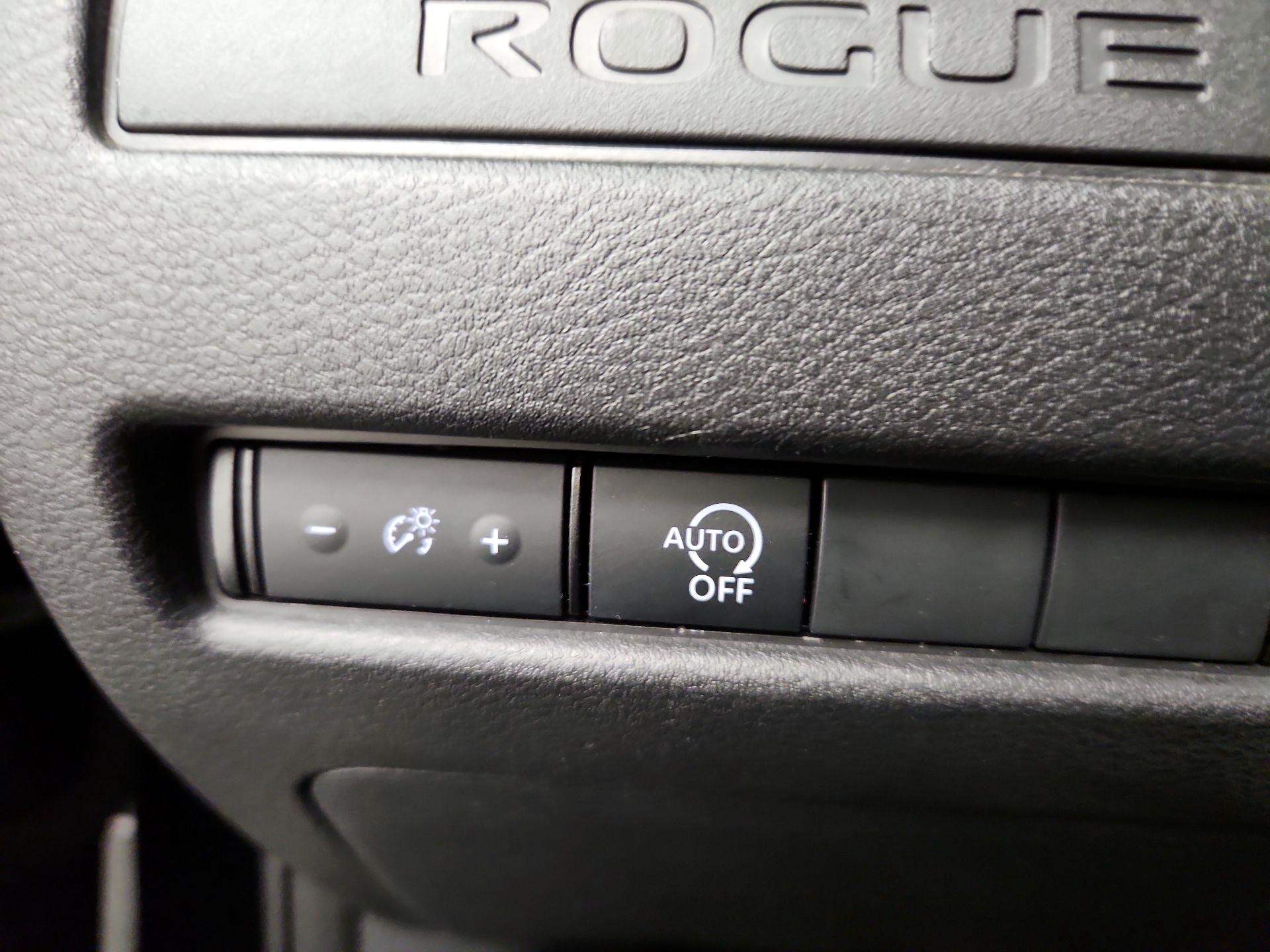 Thumbnail: 2023 Nissan Rogue - 13