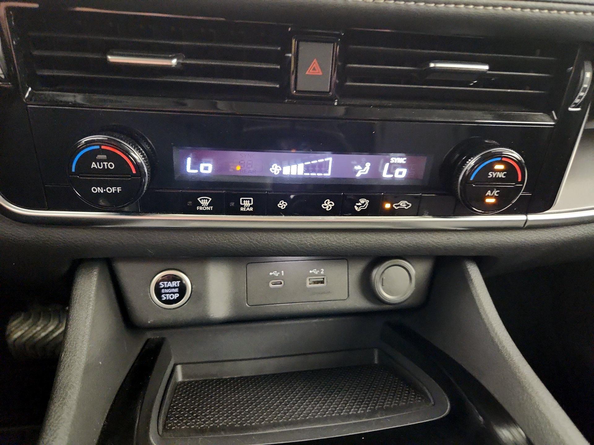 Thumbnail: 2021 Nissan Rogue - 16