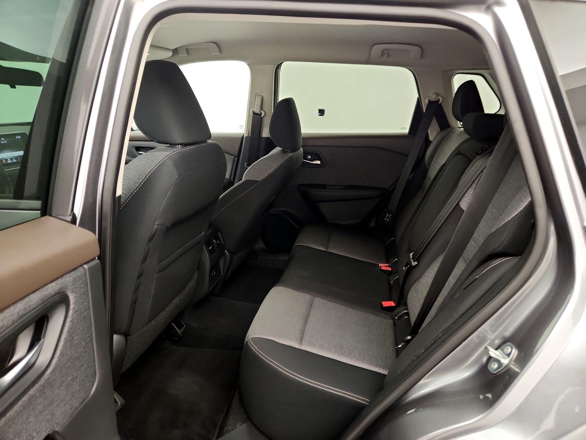 Thumbnail: 2021 Nissan Rogue - 19