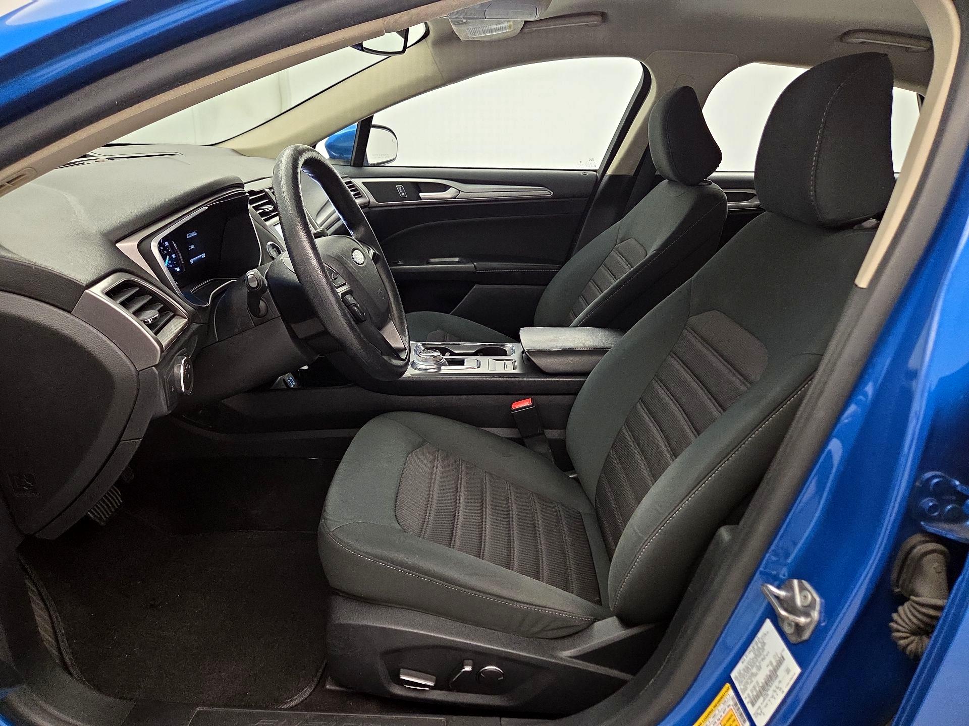 Thumbnail: 2020 Ford Fusion - 11