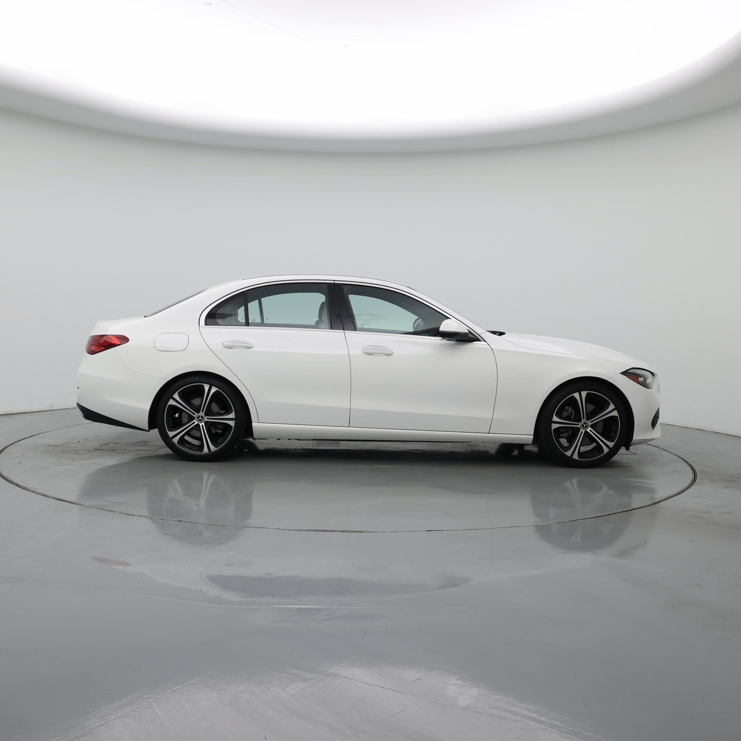 Thumbnail: 2022 Mercedes-Benz C-Class - 7