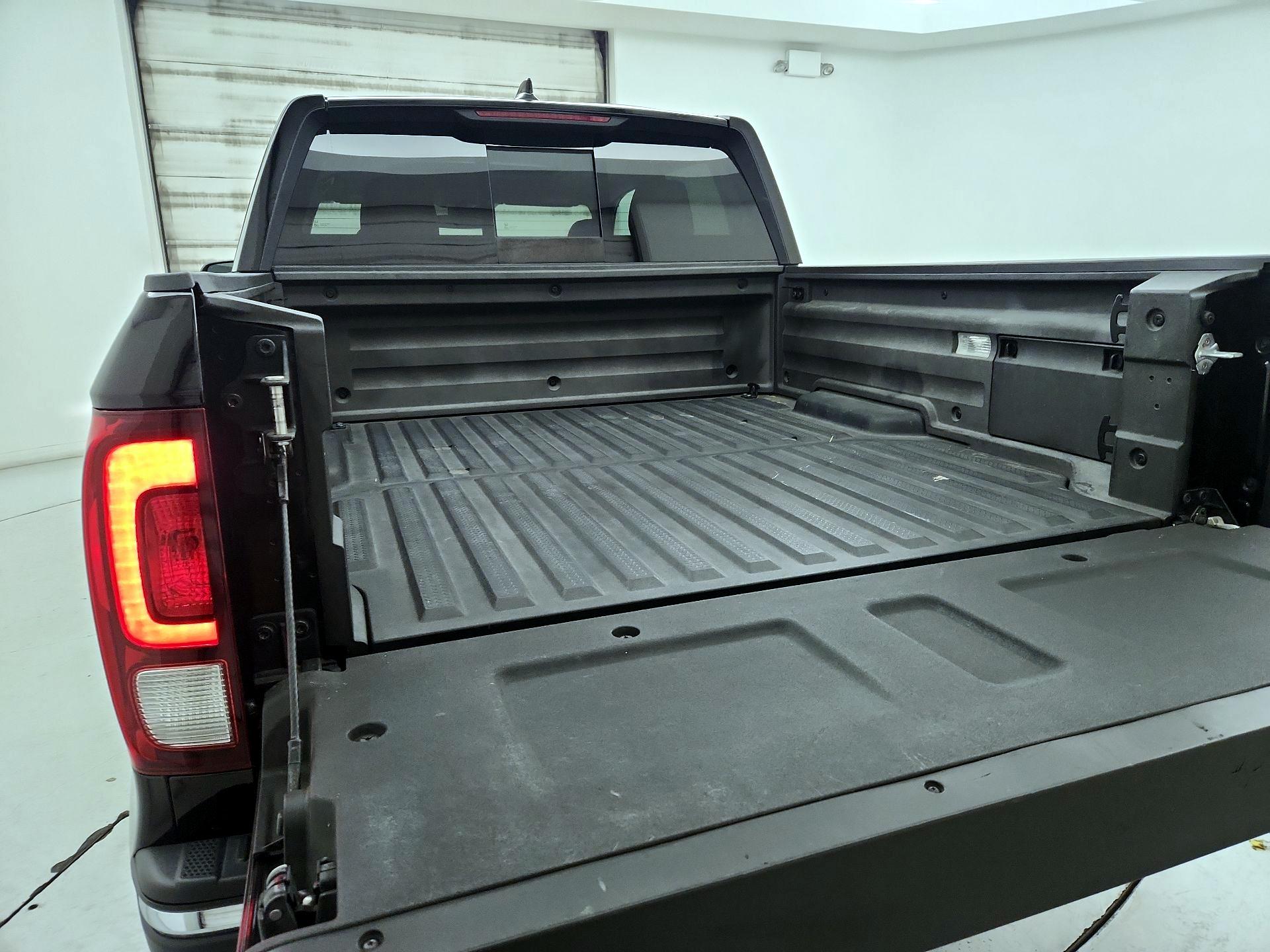 Thumbnail: 2020 Honda Ridgeline - 20