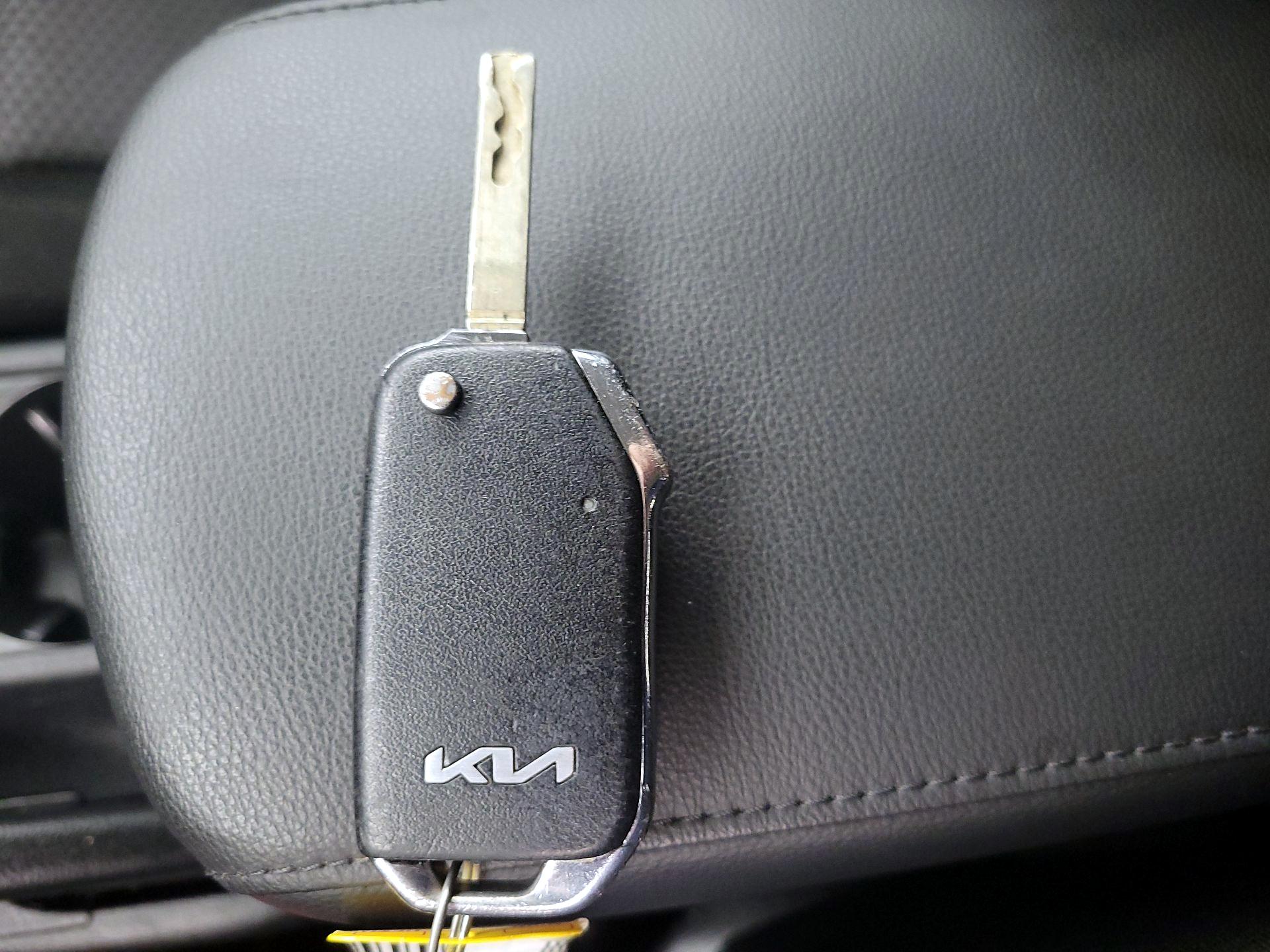 Thumbnail: 2022 Kia Soul - 20