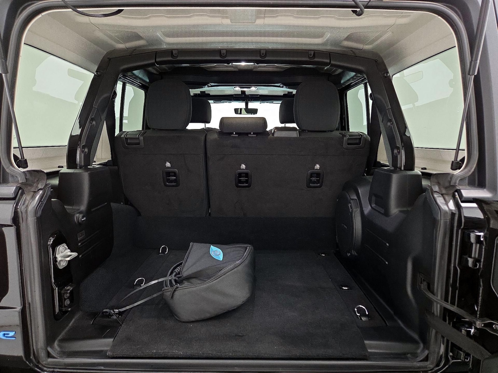 2023 Jeep Wrangler 4xe Willys 4XE - Photo 22
