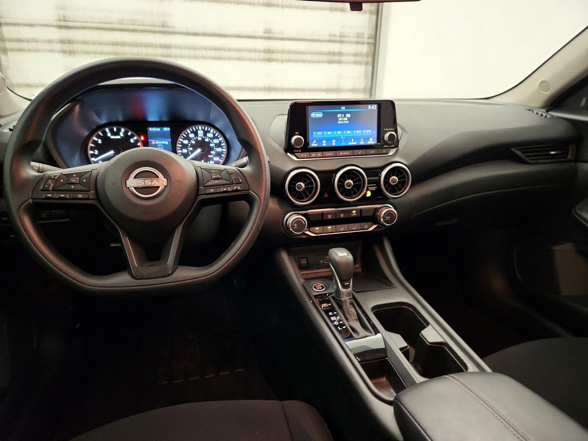 Thumbnail: 2025 Nissan Sentra - 9