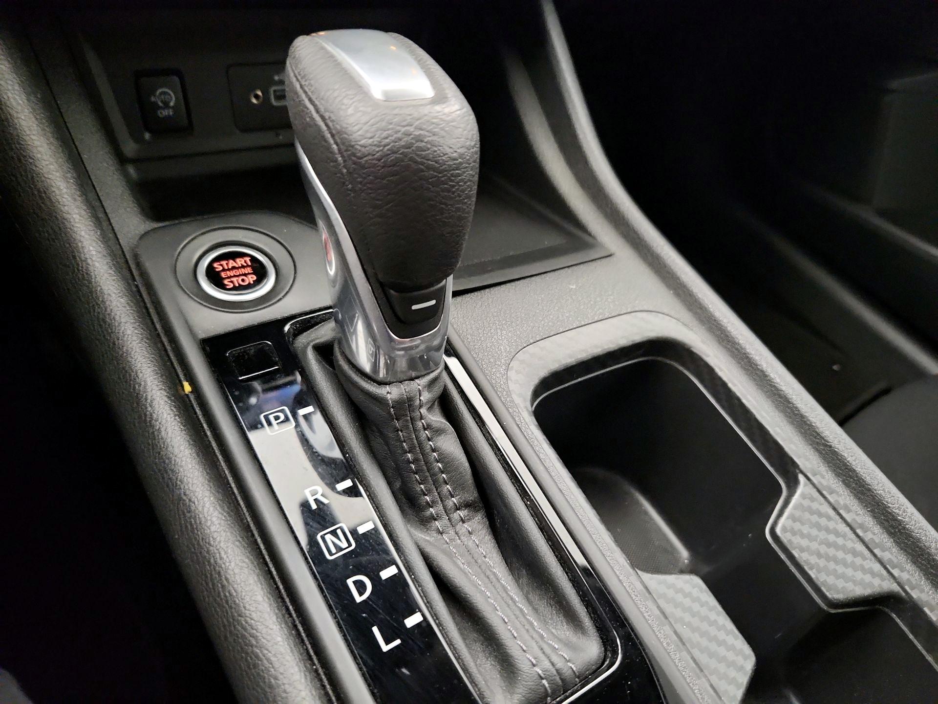 Thumbnail: 2025 Nissan Sentra - 17